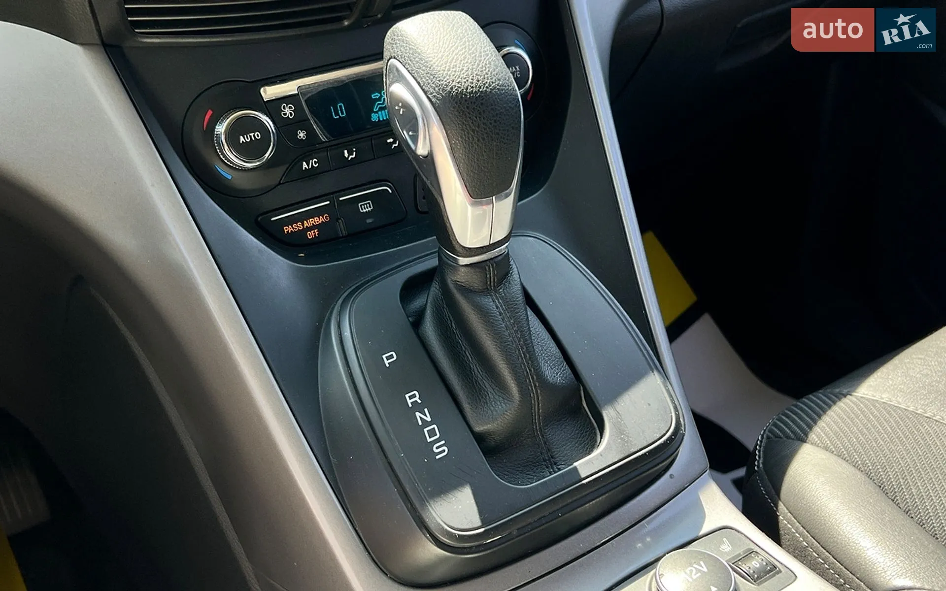 2015 Ford Escape - мініатюра 14