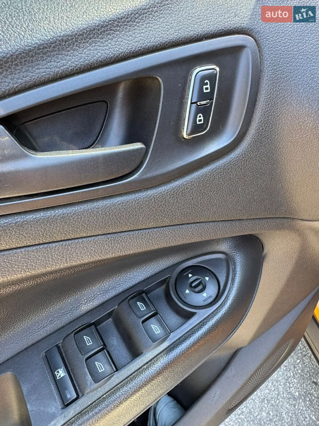 2016 Ford Escape - мініатюра 26