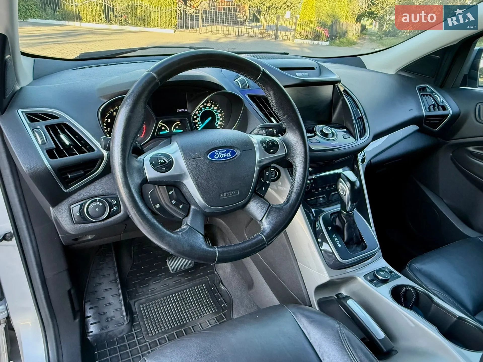 2012 Ford Escape - мініатюра 15
