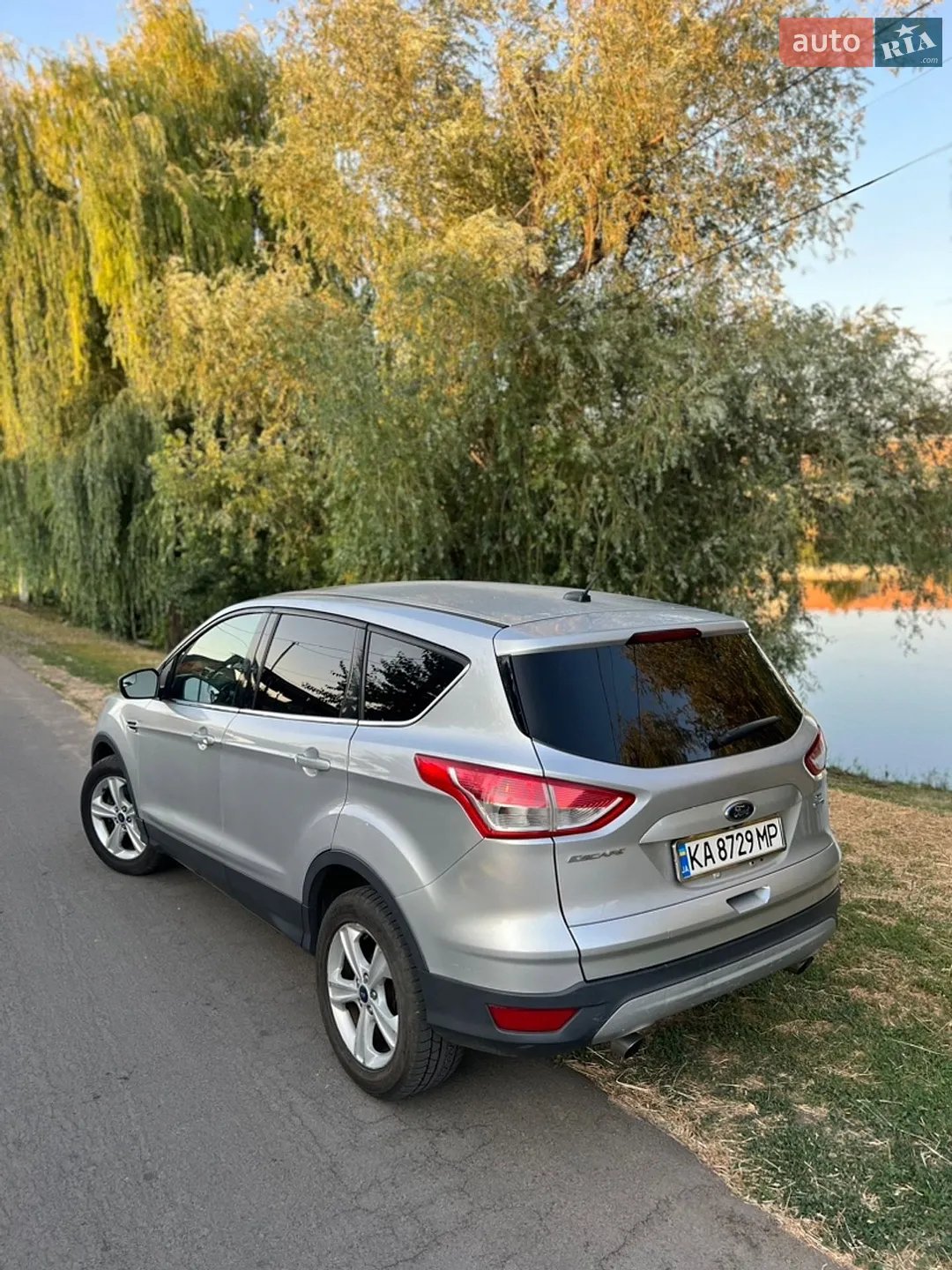 2013 Ford Escape - мініатюра 2