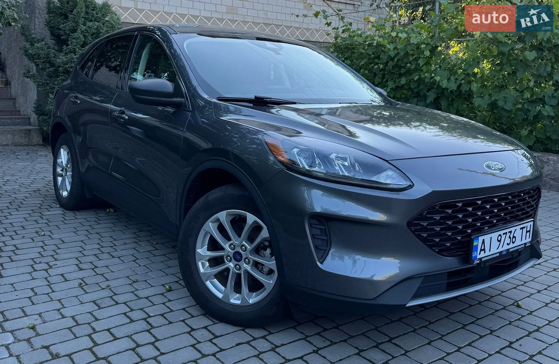 2022 Ford Escape - фото 1