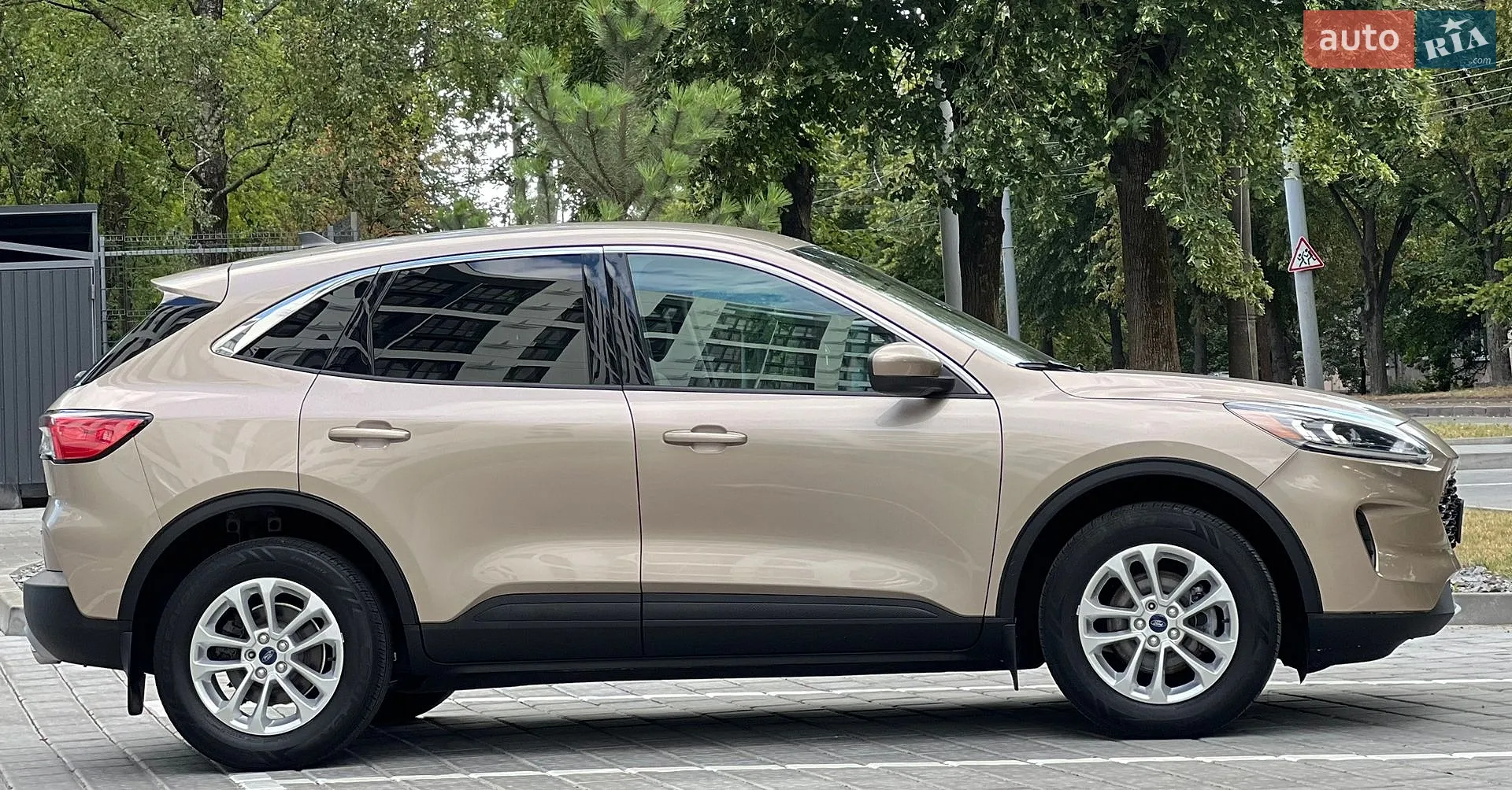 2020 Ford Escape - мініатюра 3