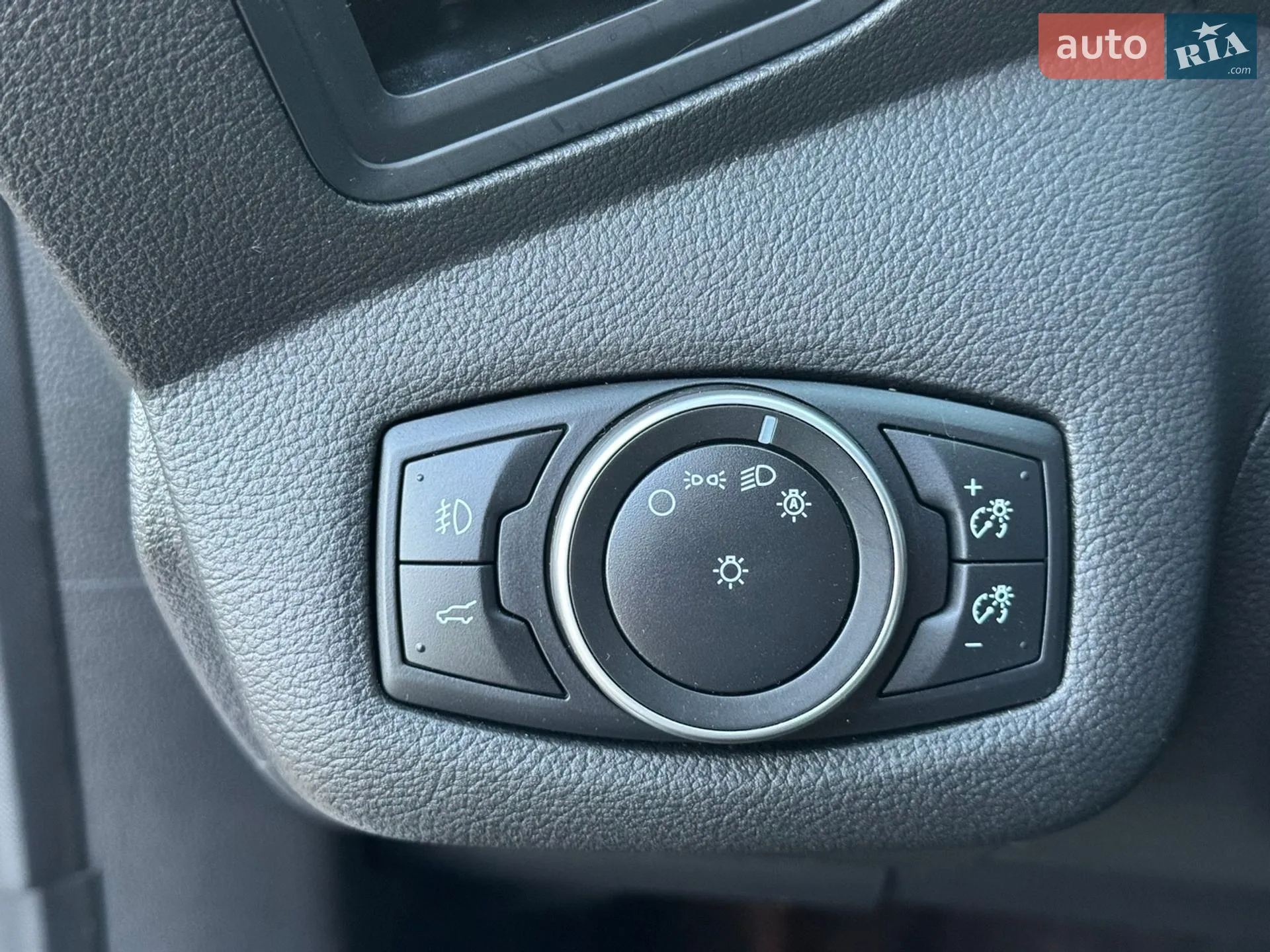 2018 Ford Escape - мініатюра 51