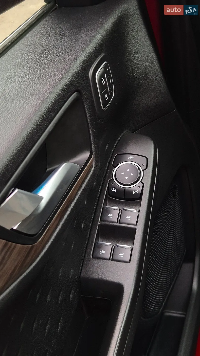 2020 Ford Escape - мініатюра 6
