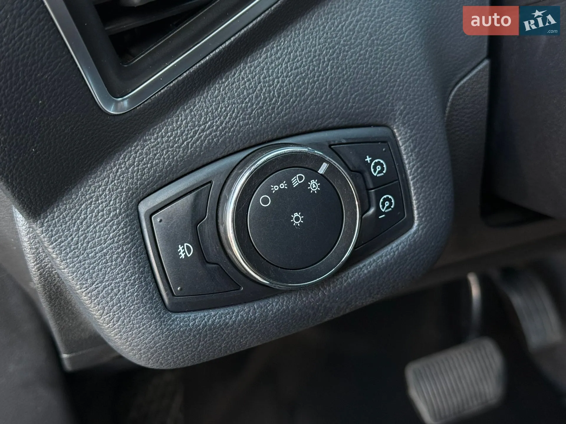 2012 Ford Escape - мініатюра 46