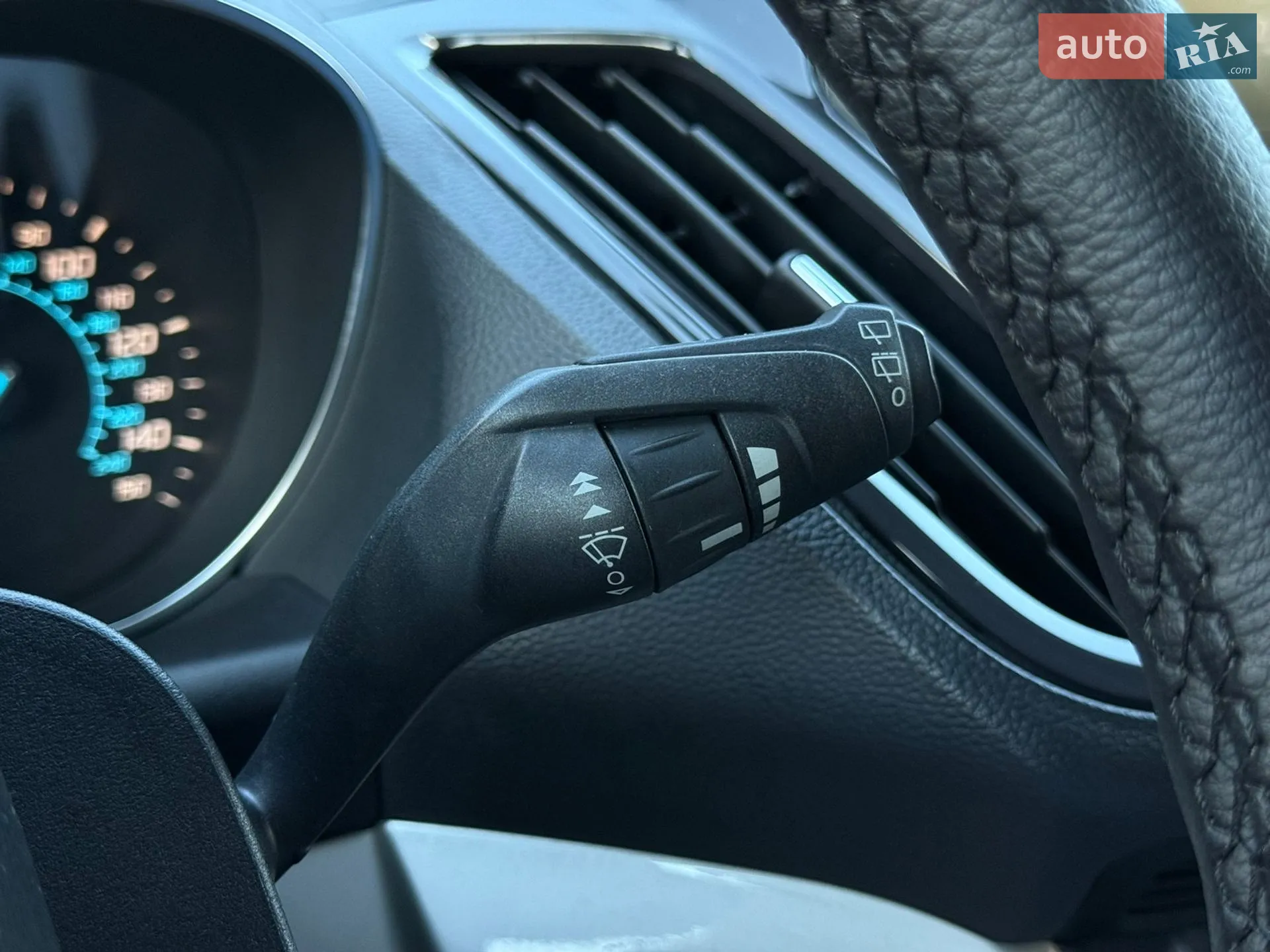 2012 Ford Escape - мініатюра 51