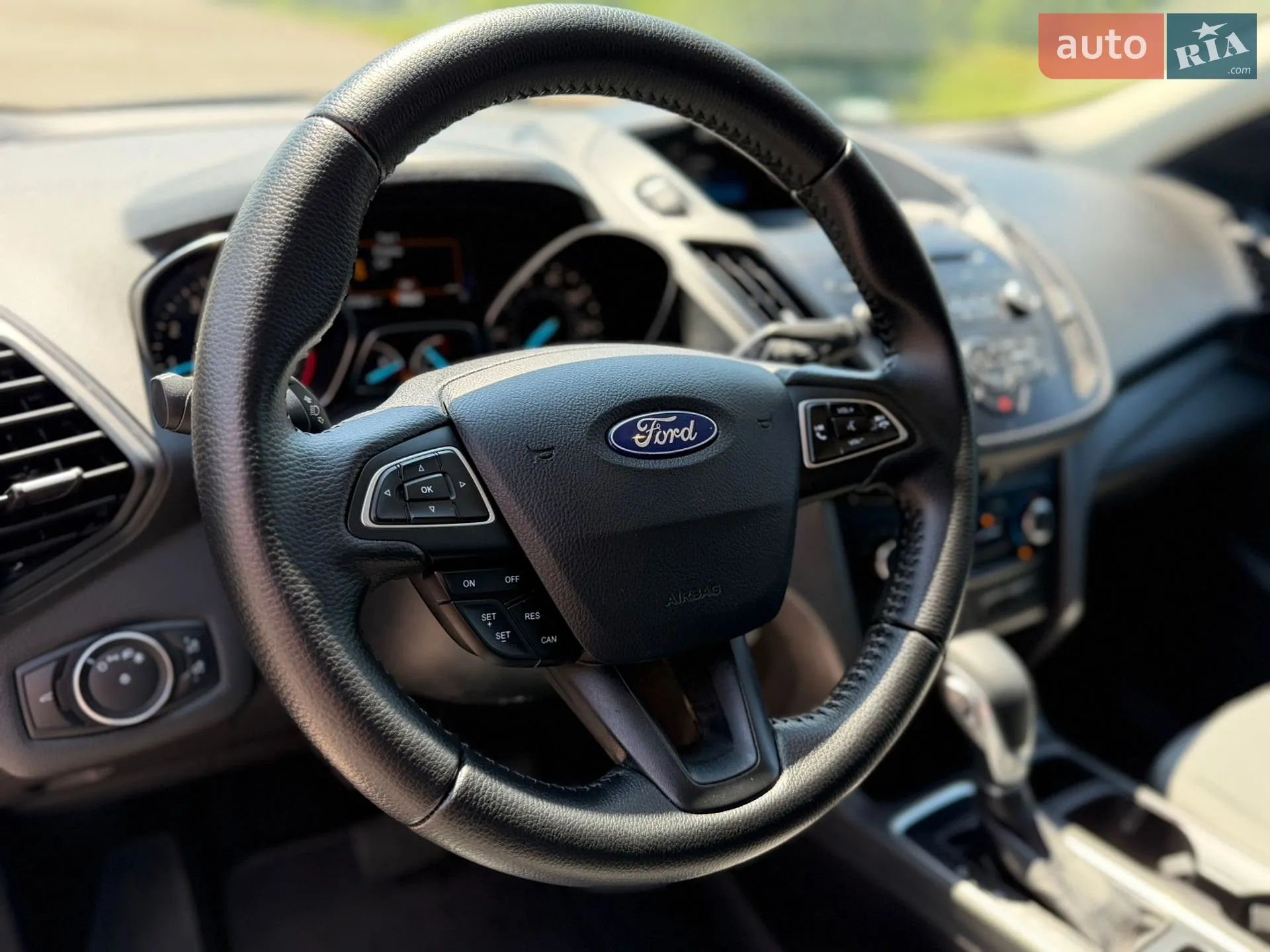 2017 Ford Escape - мініатюра 18