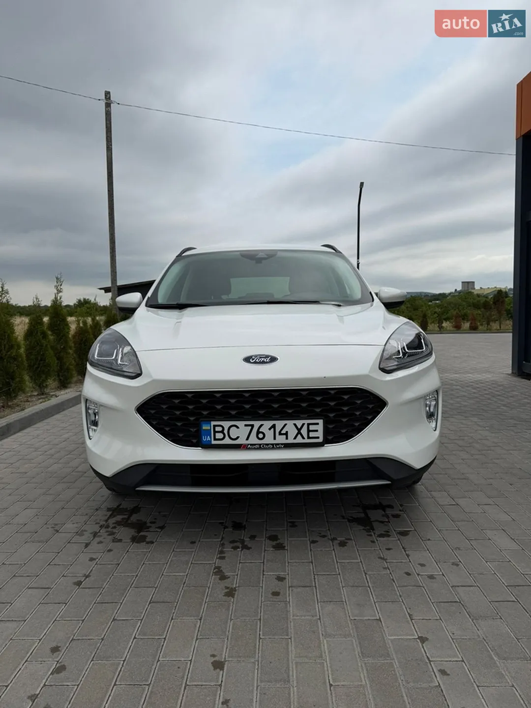 2021 Ford Escape - фото 1