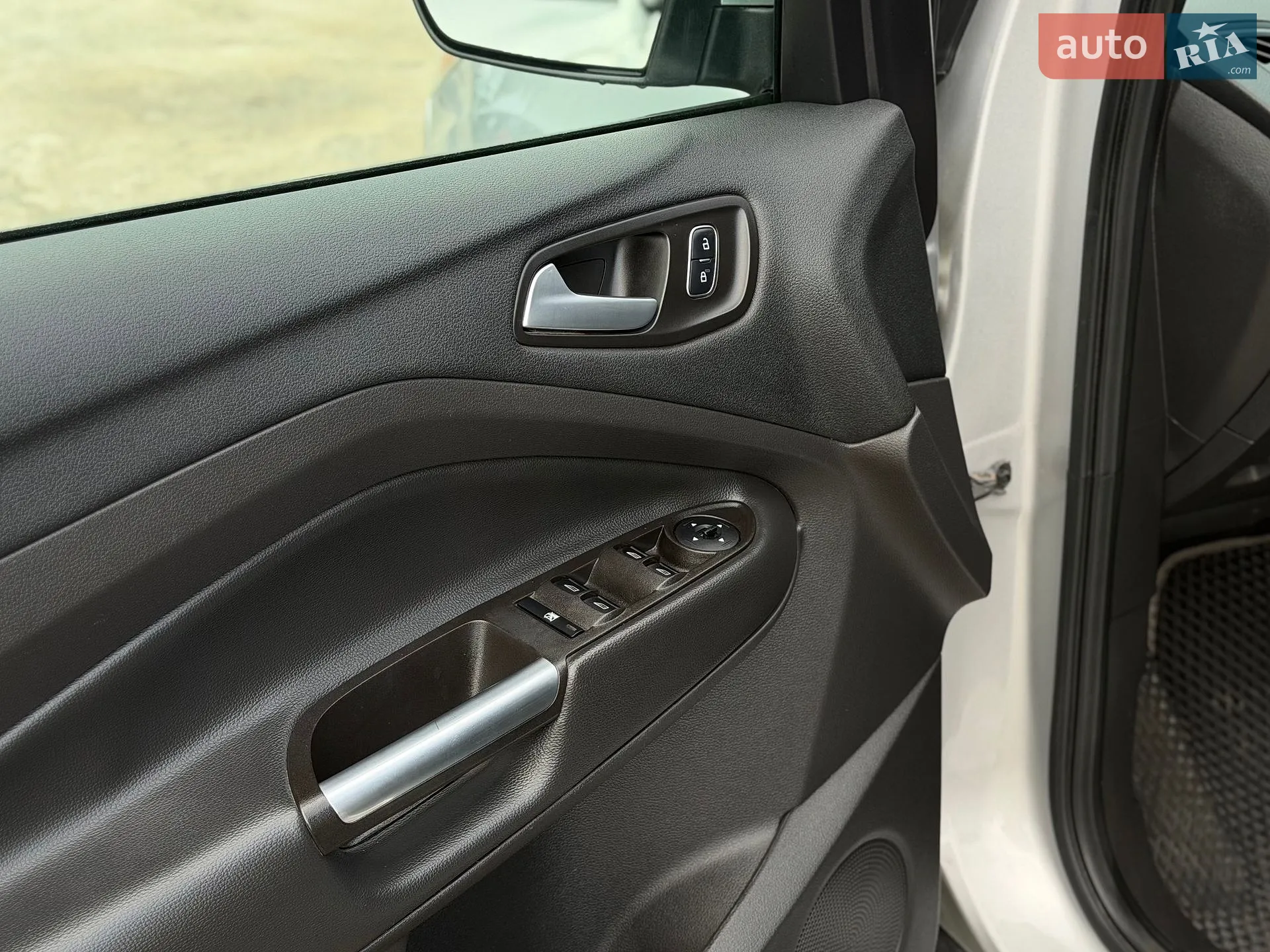 2017 Ford Escape - мініатюра 26