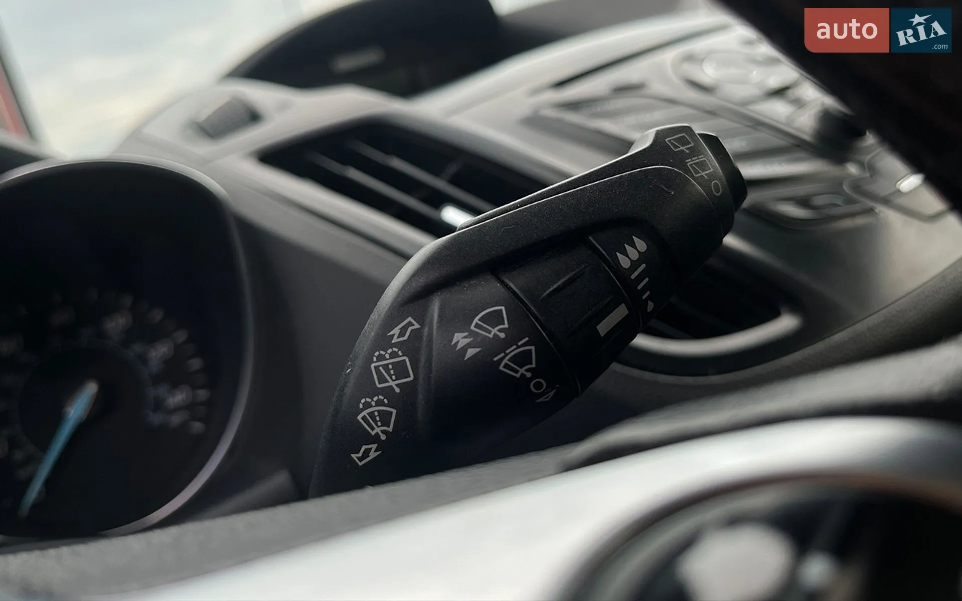 2015 Ford Escape - мініатюра 15