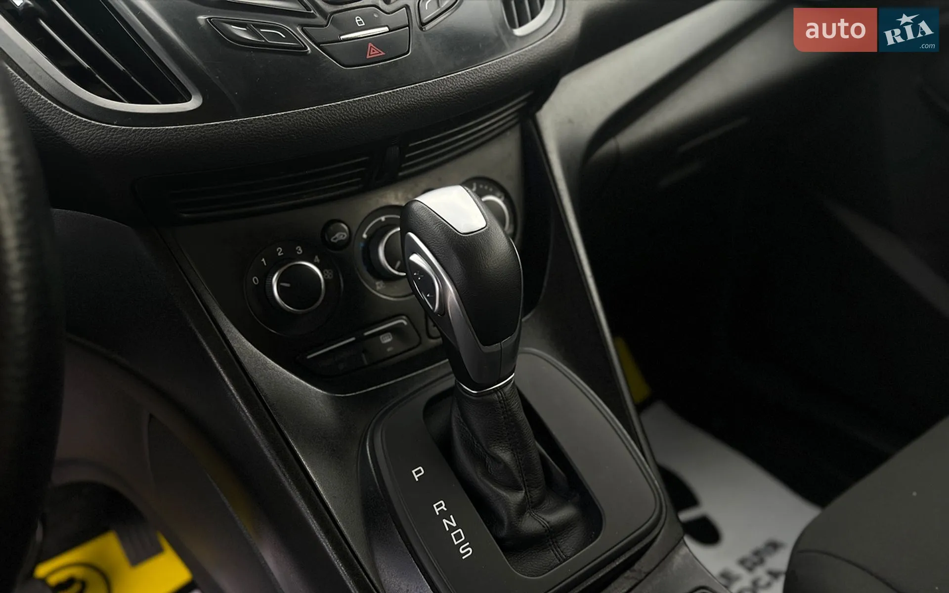 2015 Ford Escape - мініатюра 18