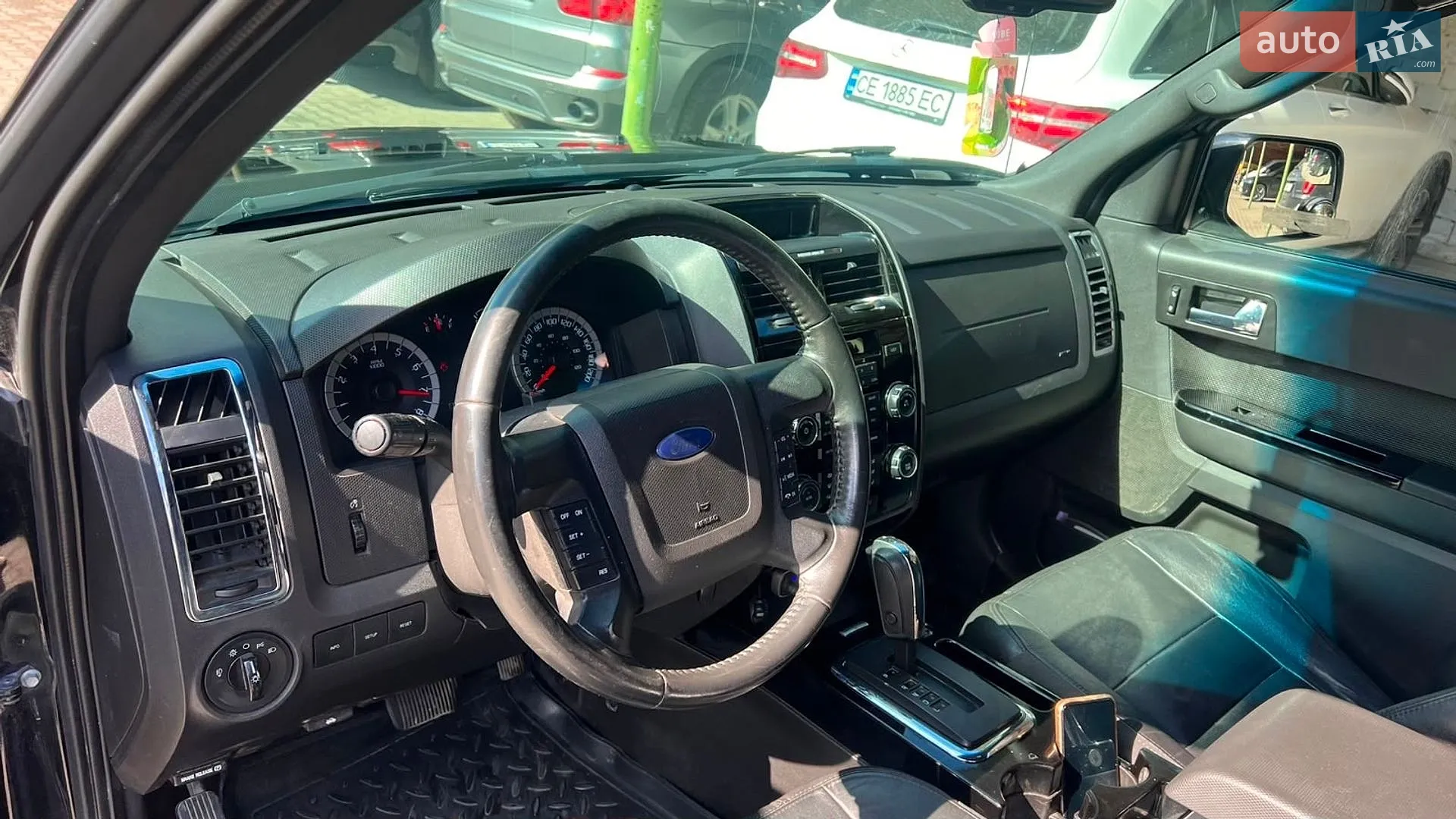 2010 Ford Escape - мініатюра 10