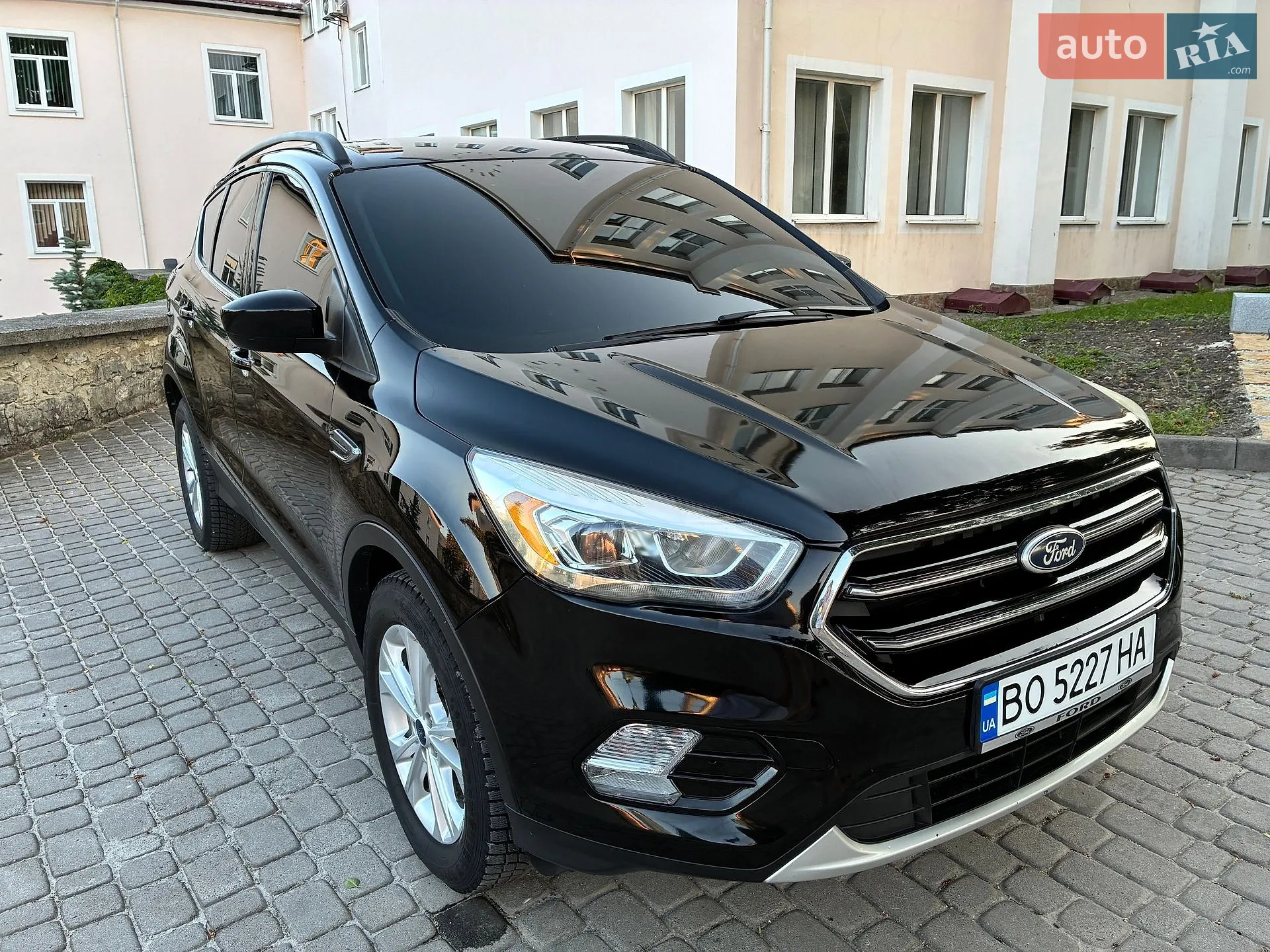 2017 Ford Escape - фото 1