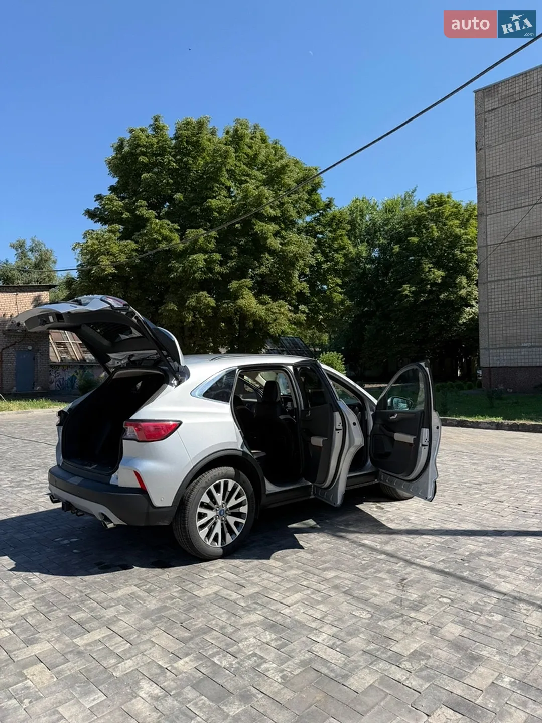 2020 Ford Escape - фото 1