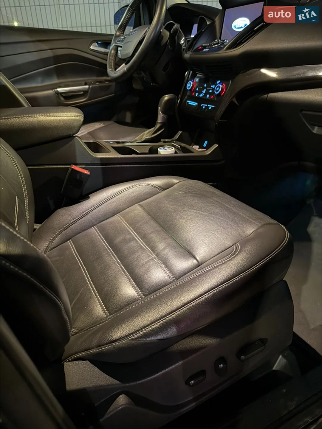 2016 Ford Escape - мініатюра 13