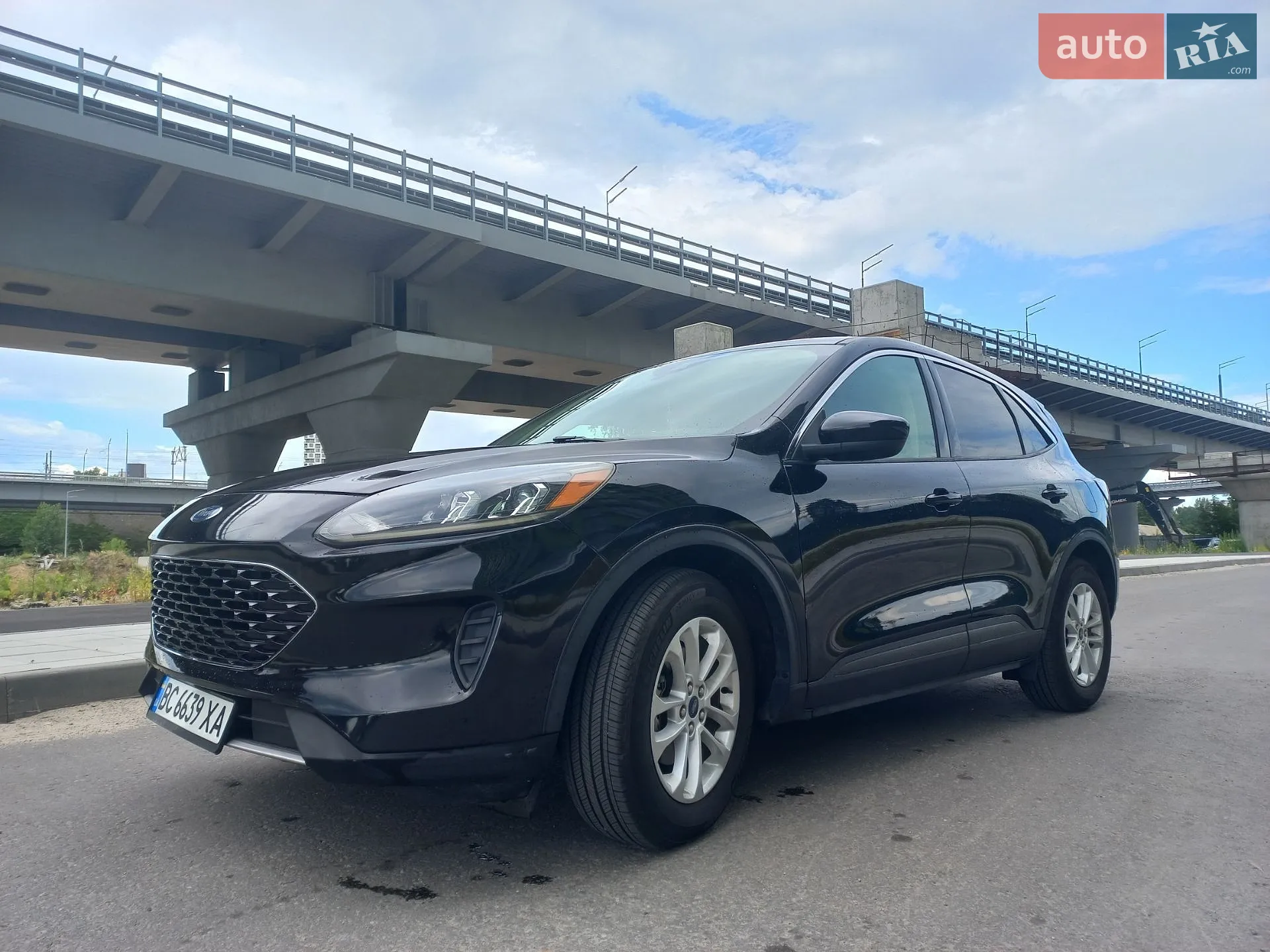 2020 Ford Escape - фото 1