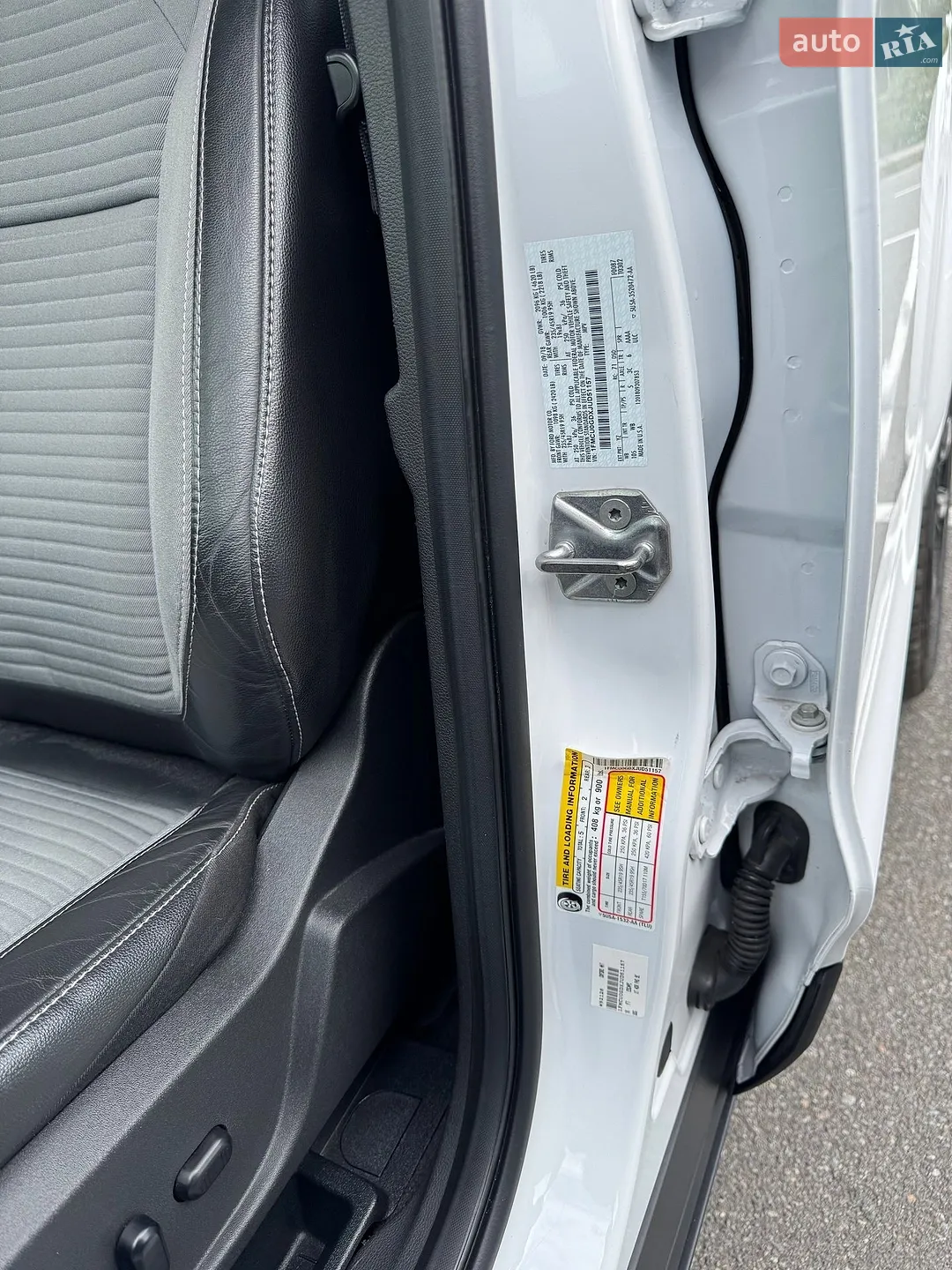 2018 Ford Escape - мініатюра 17