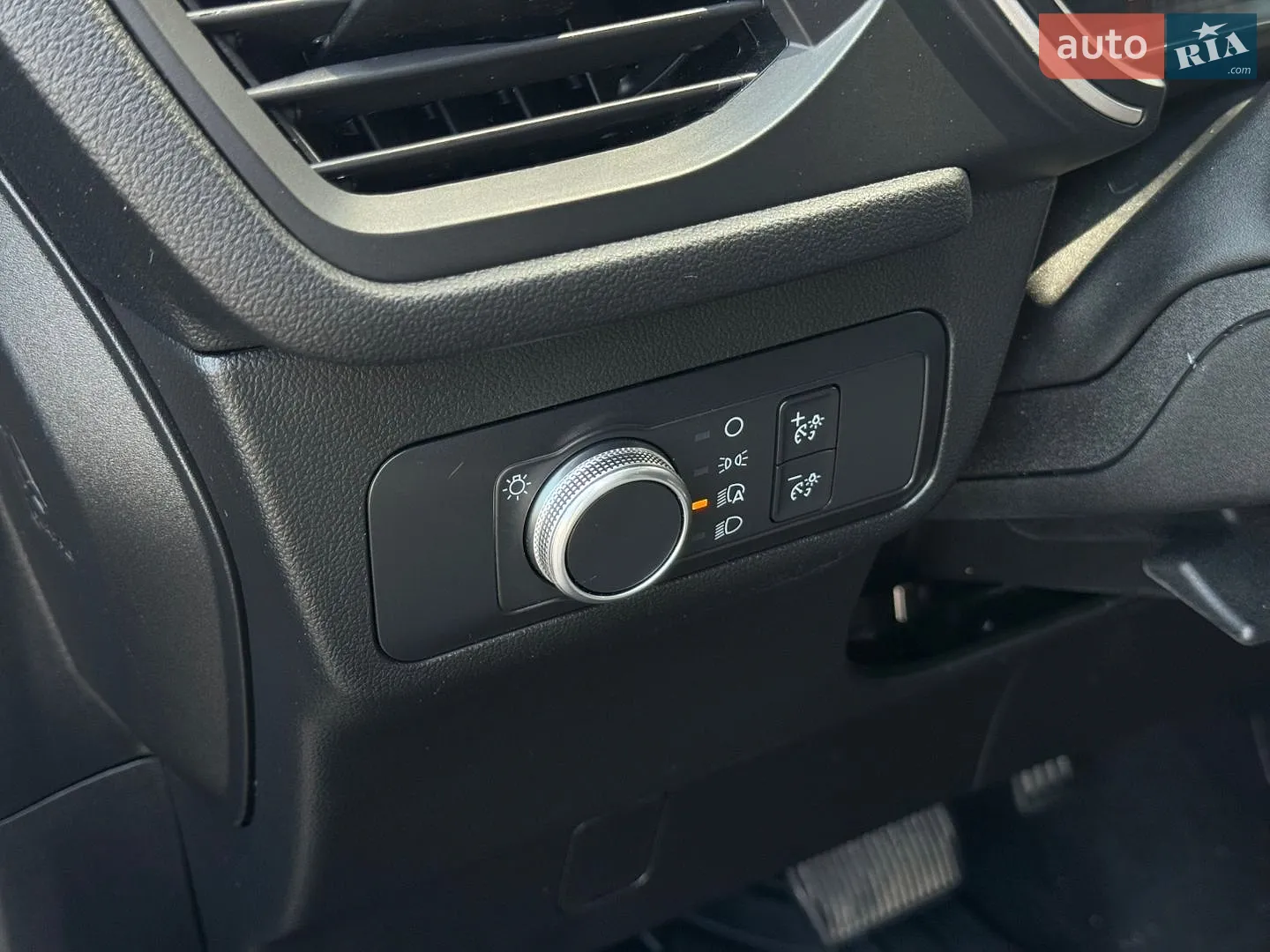 2019 Ford Escape - мініатюра 22