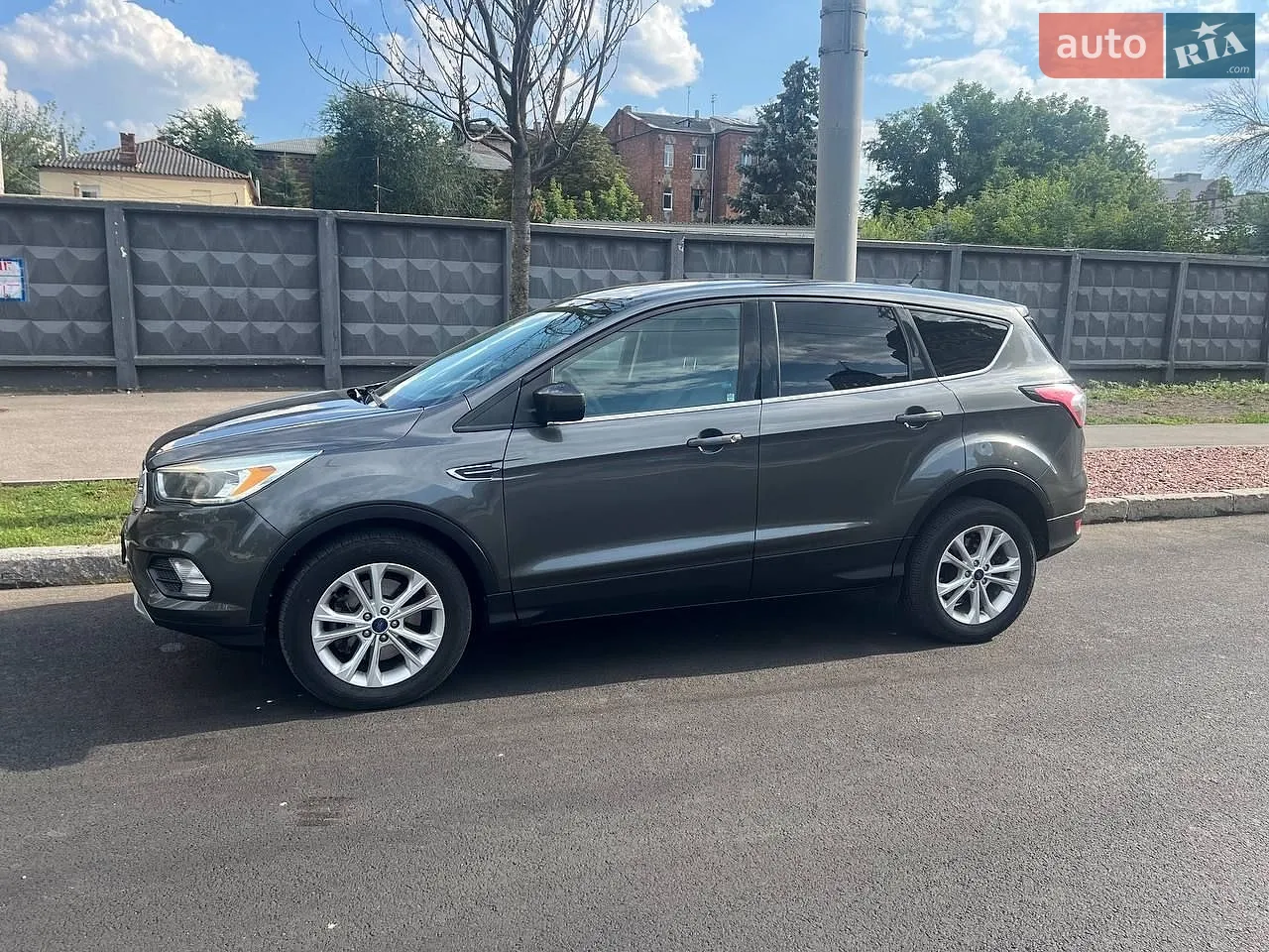 2016 Ford Escape - фото 1
