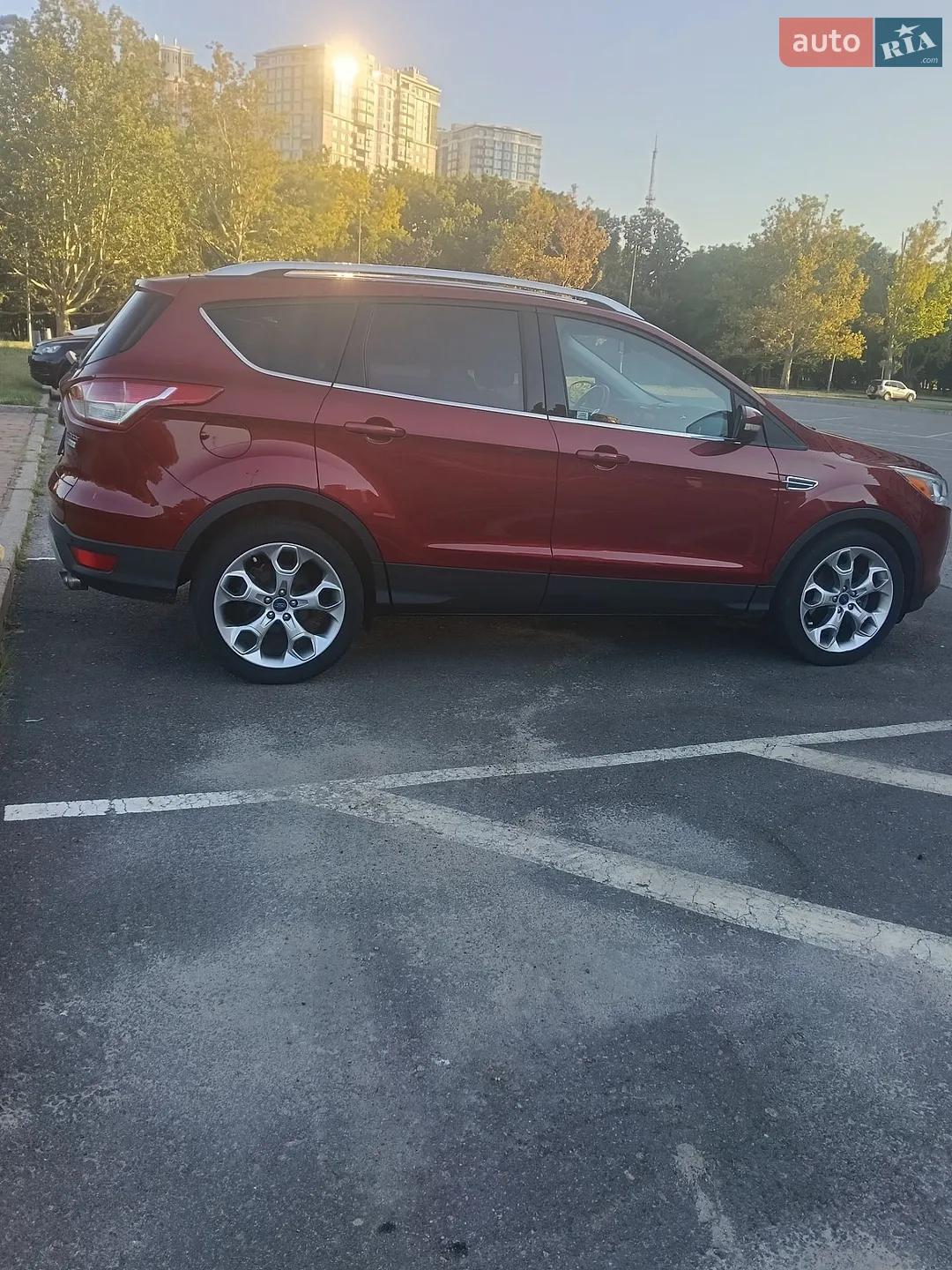 2014 Ford Escape - мініатюра 2