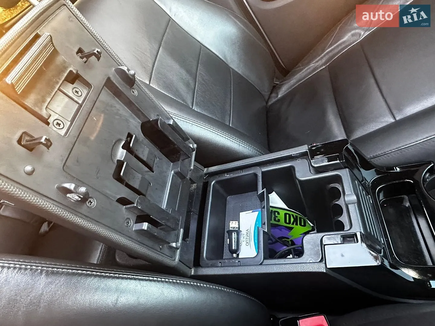 2010 Ford Escape - мініатюра 41