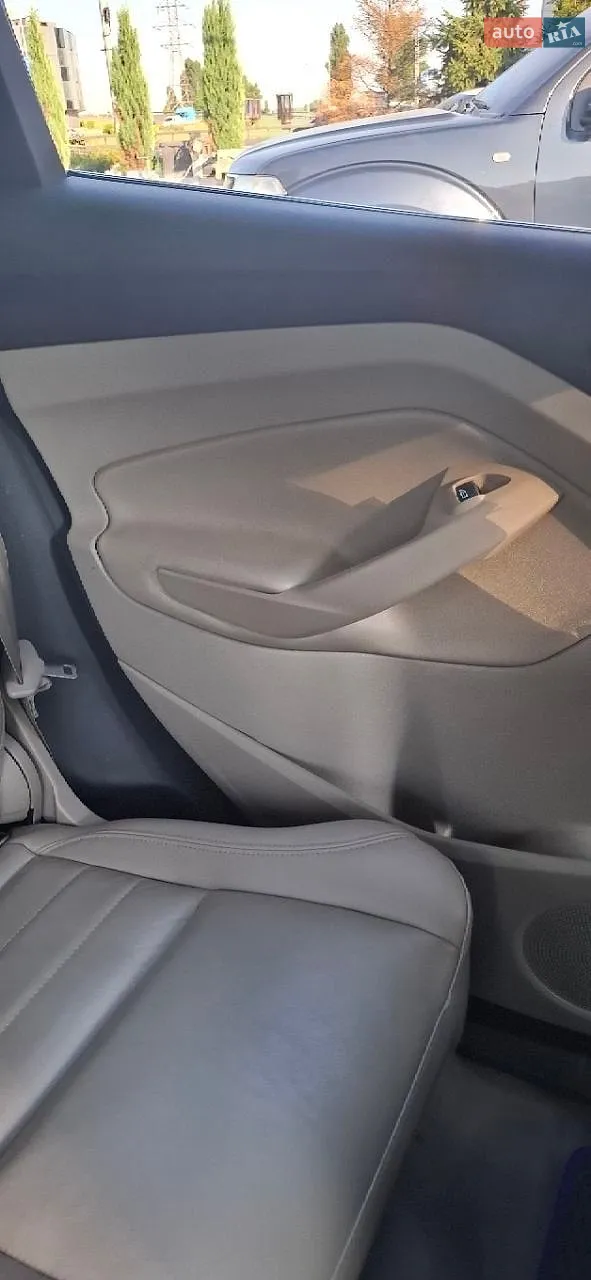 2013 Ford Escape - мініатюра 9