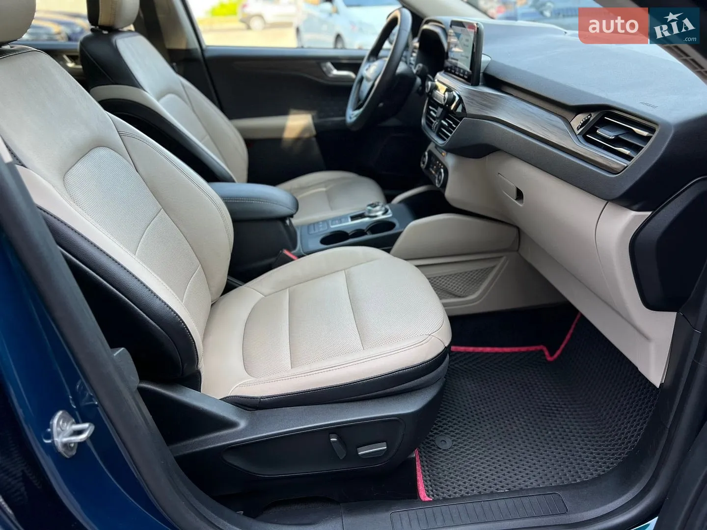 2020 Ford Escape - мініатюра 28