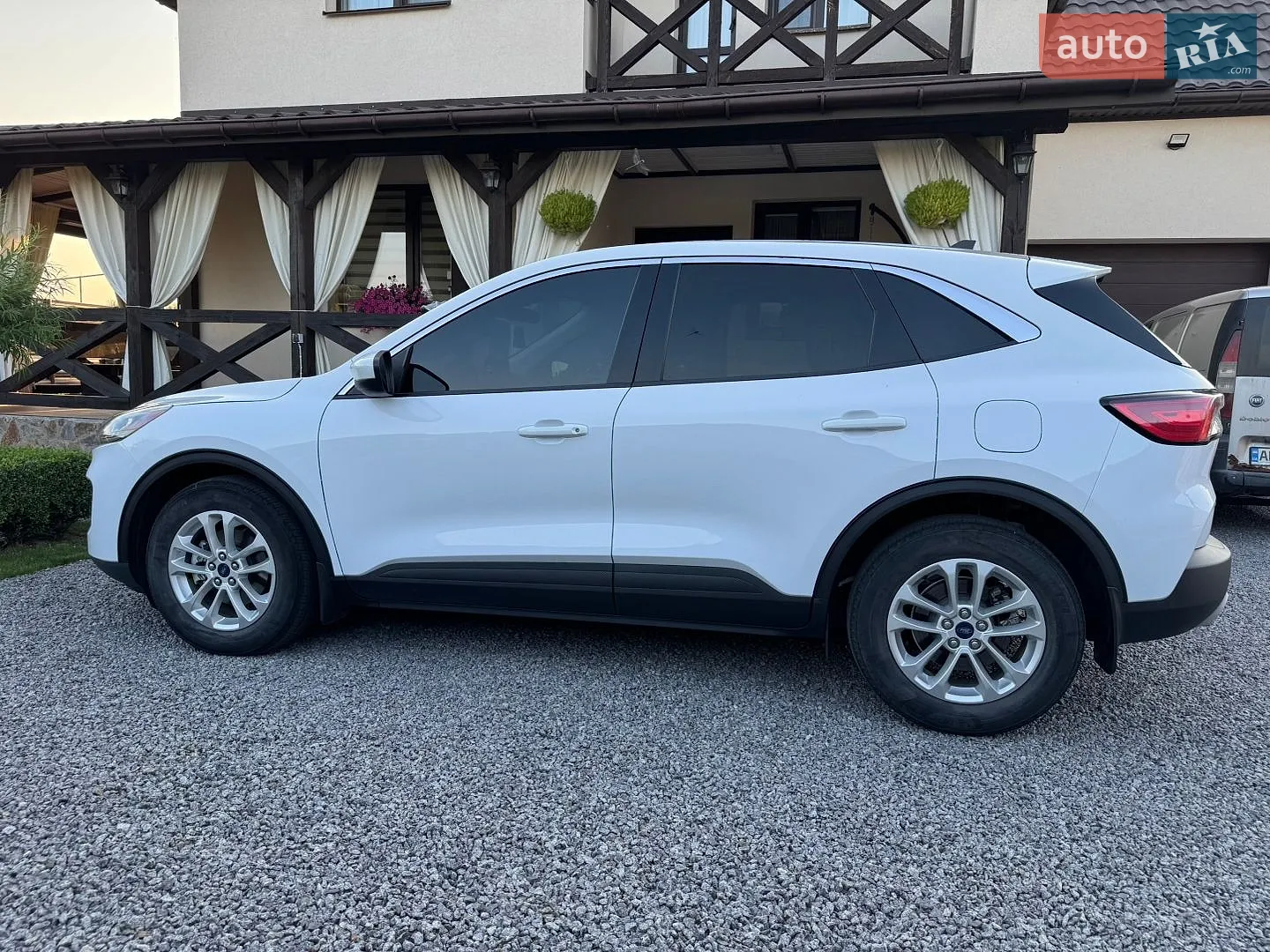 2021 Ford Escape - мініатюра 9