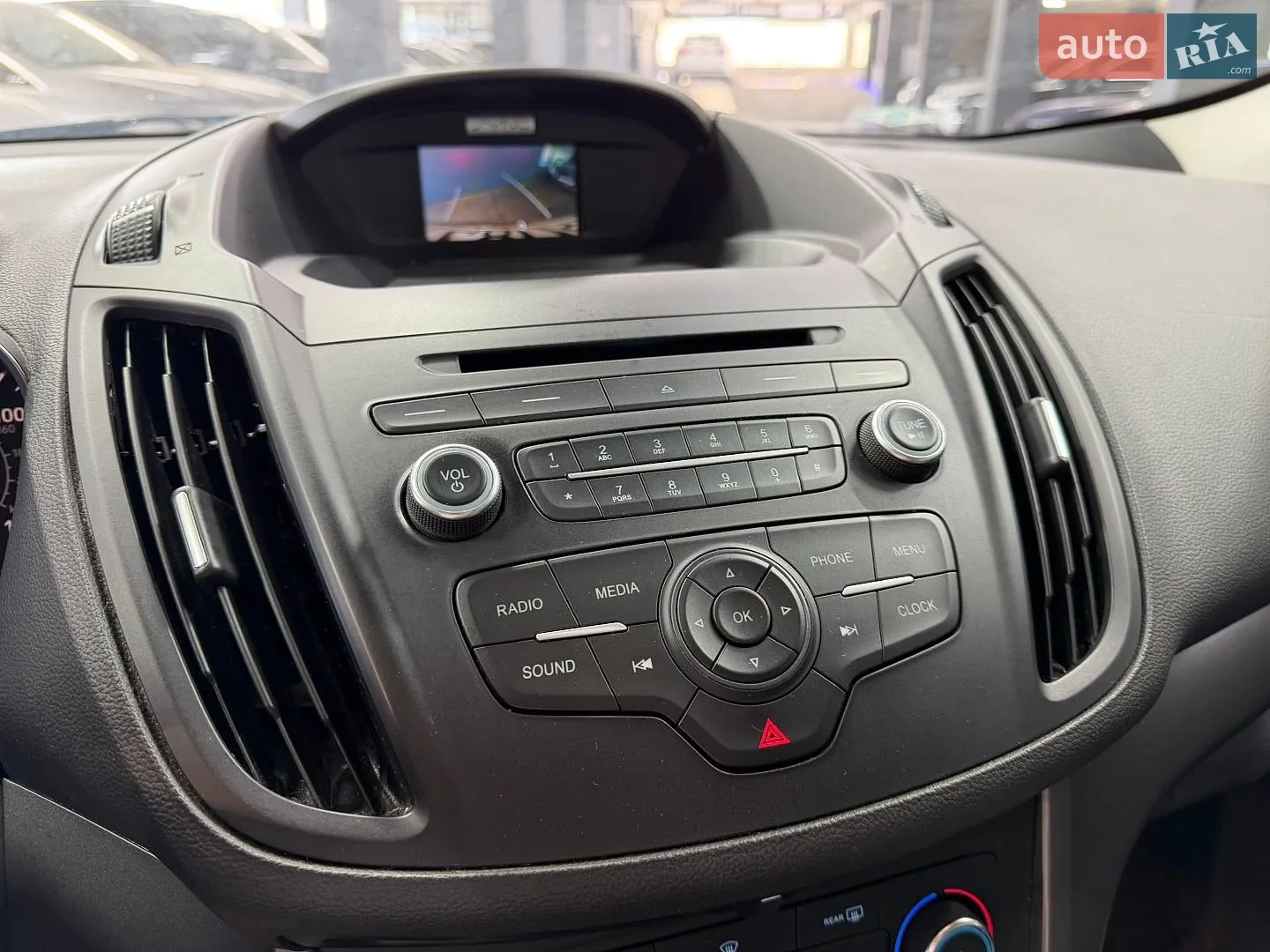 2017 Ford Escape - мініатюра 14