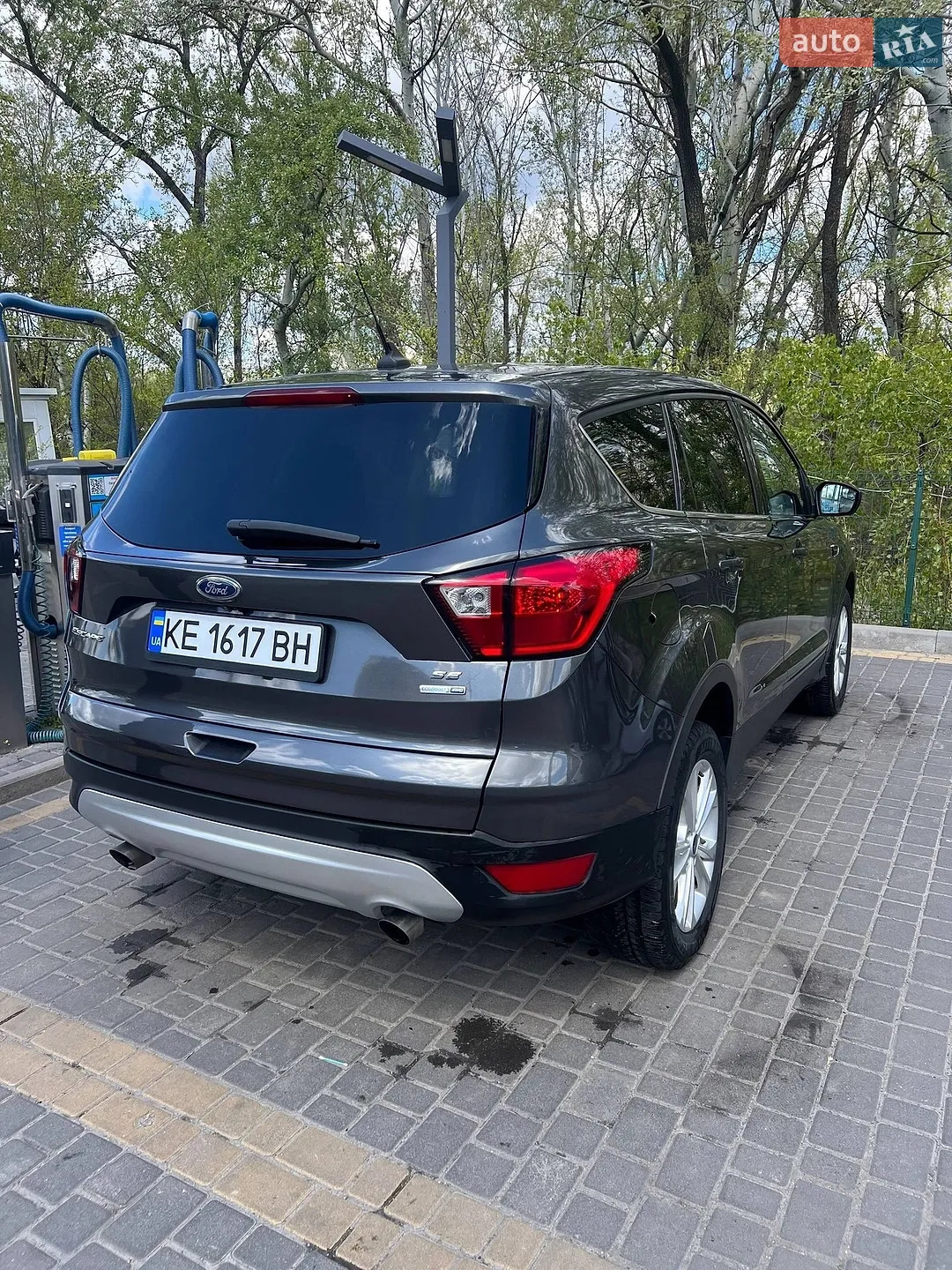 2019 Ford Escape - мініатюра 2