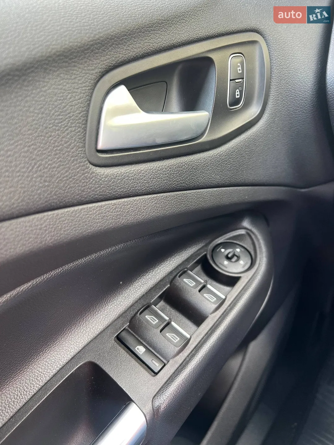 2019 Ford Escape - мініатюра 15
