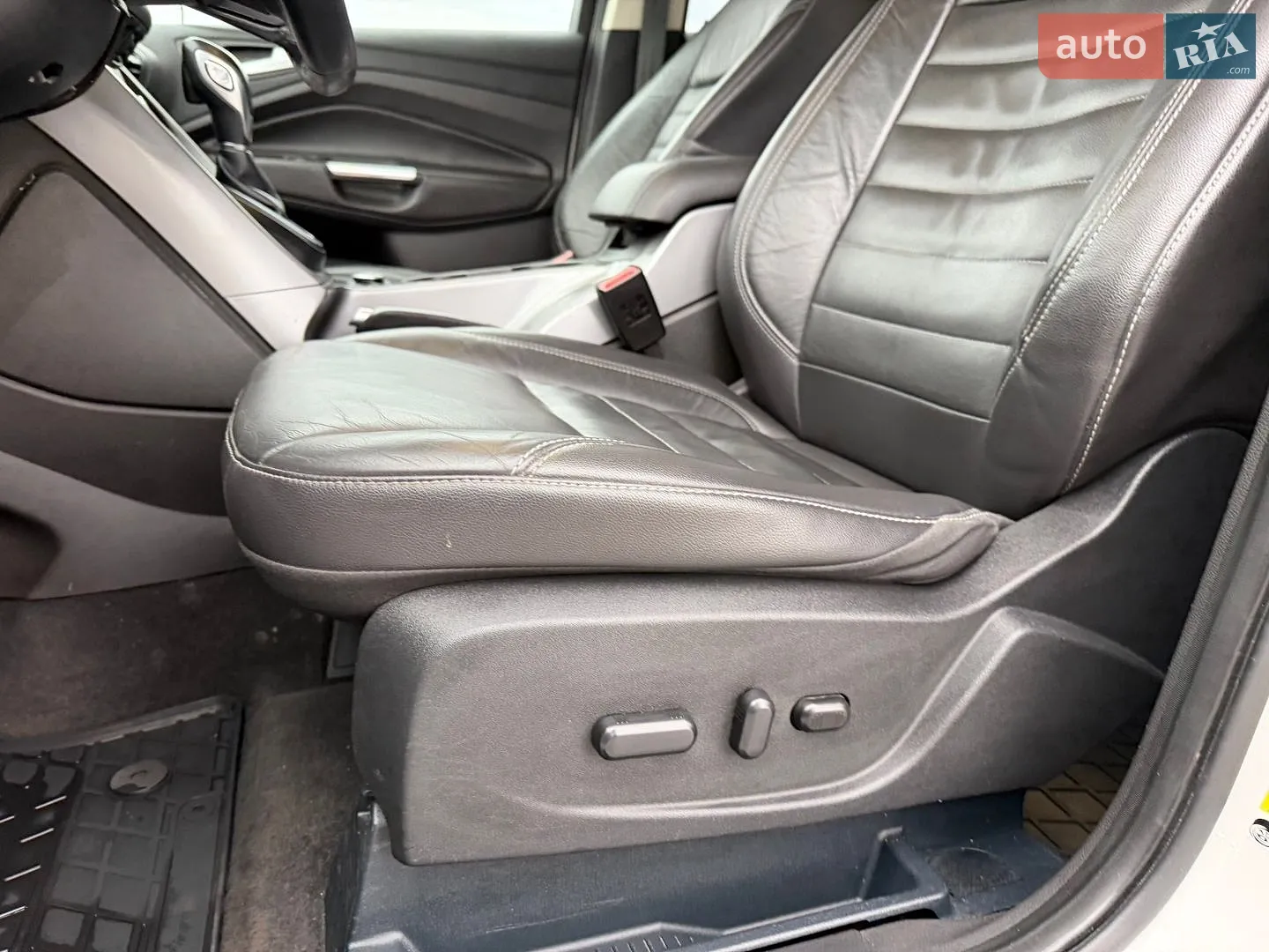 2016 Ford Escape - мініатюра 29