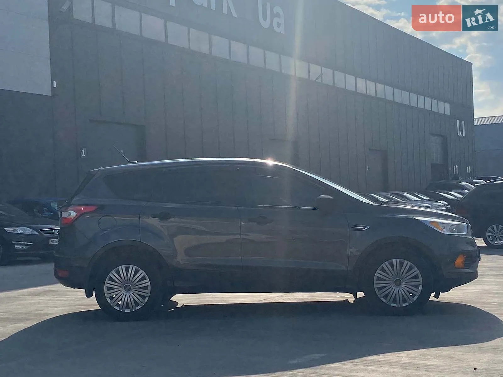 2017 Ford Escape - мініатюра 10