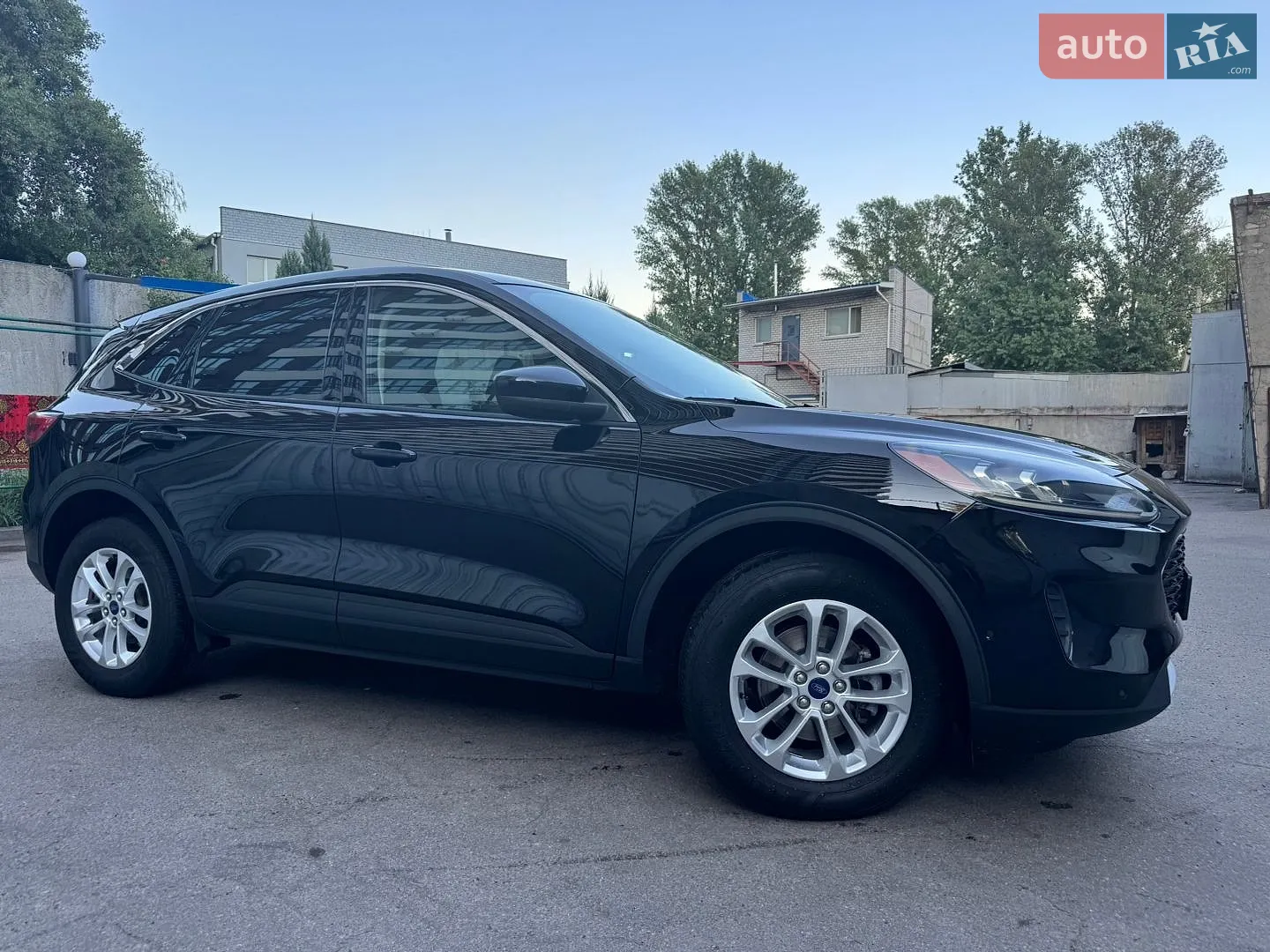 2020 Ford Escape - мініатюра 2