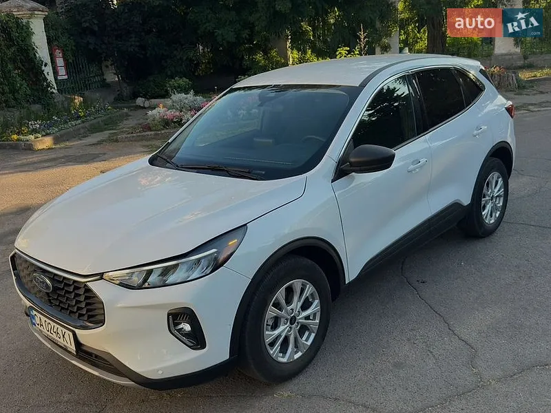 Ford Escape