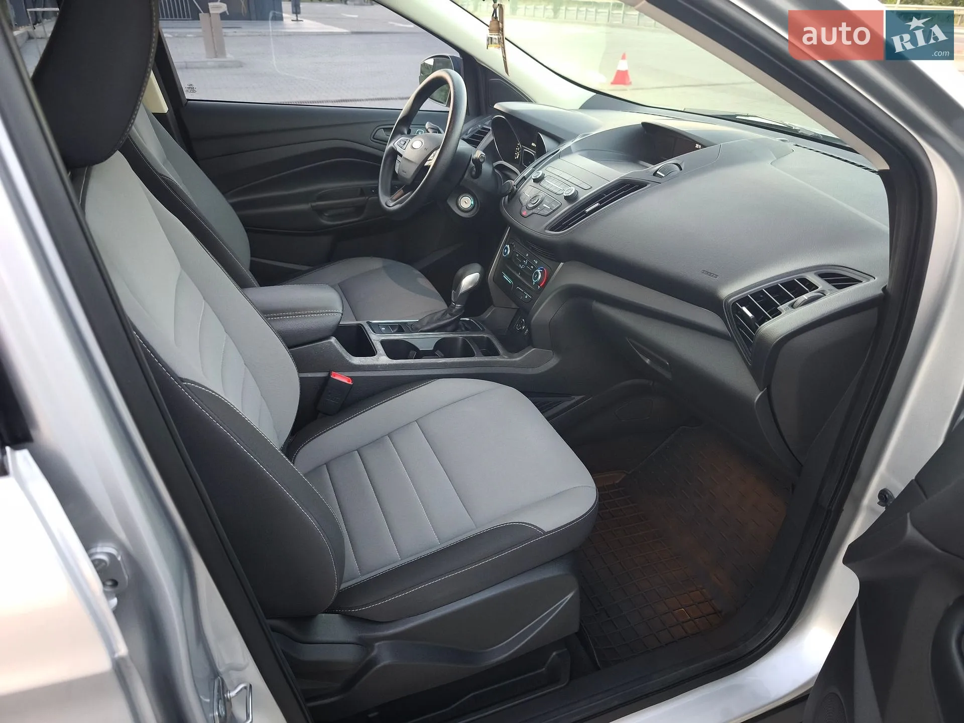 2019 Ford Escape - мініатюра 19