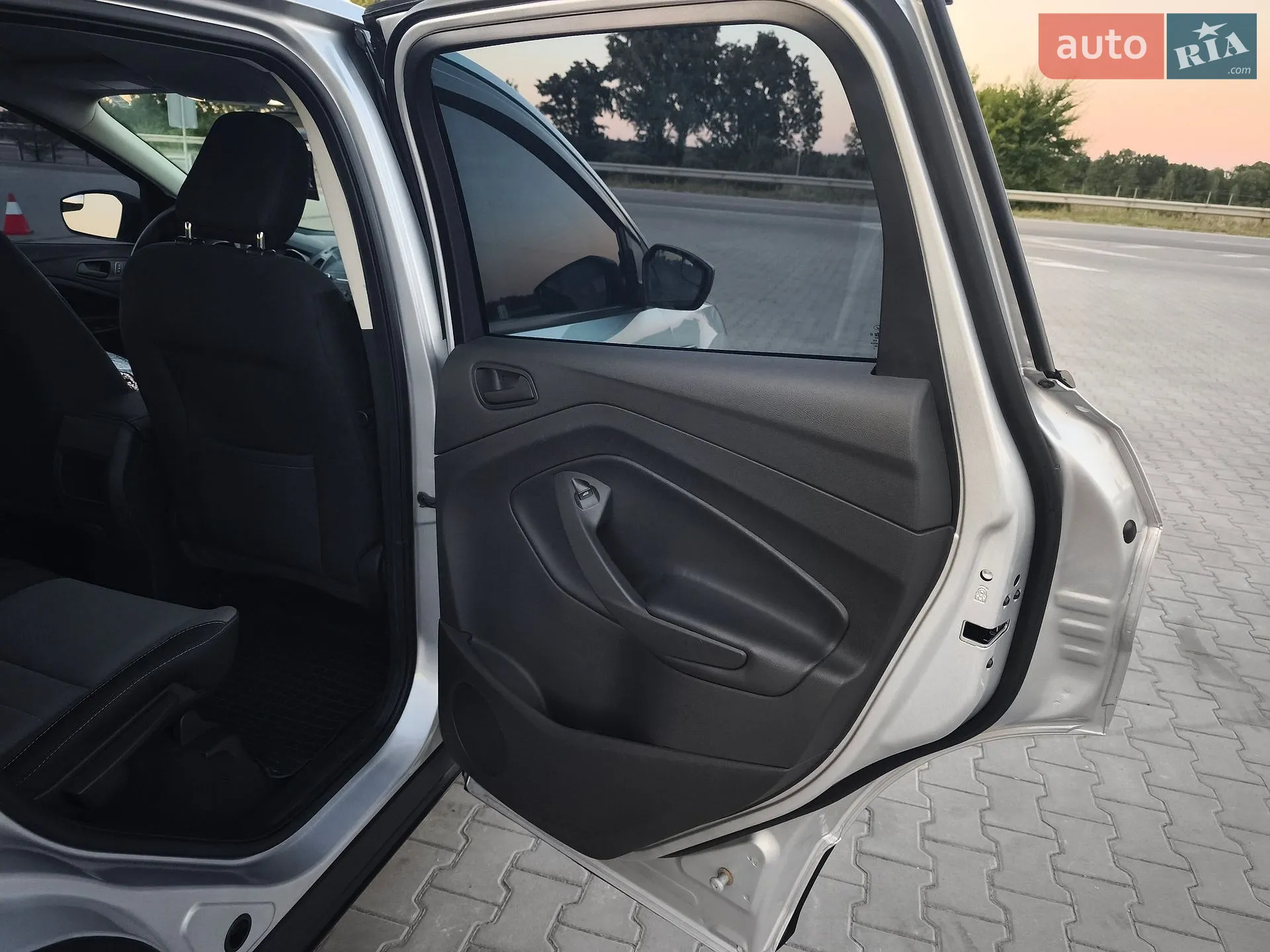 2019 Ford Escape - мініатюра 18