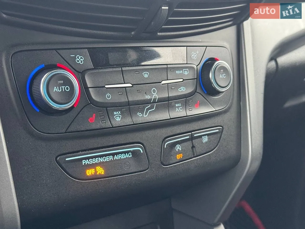 2016 Ford Escape - мініатюра 25