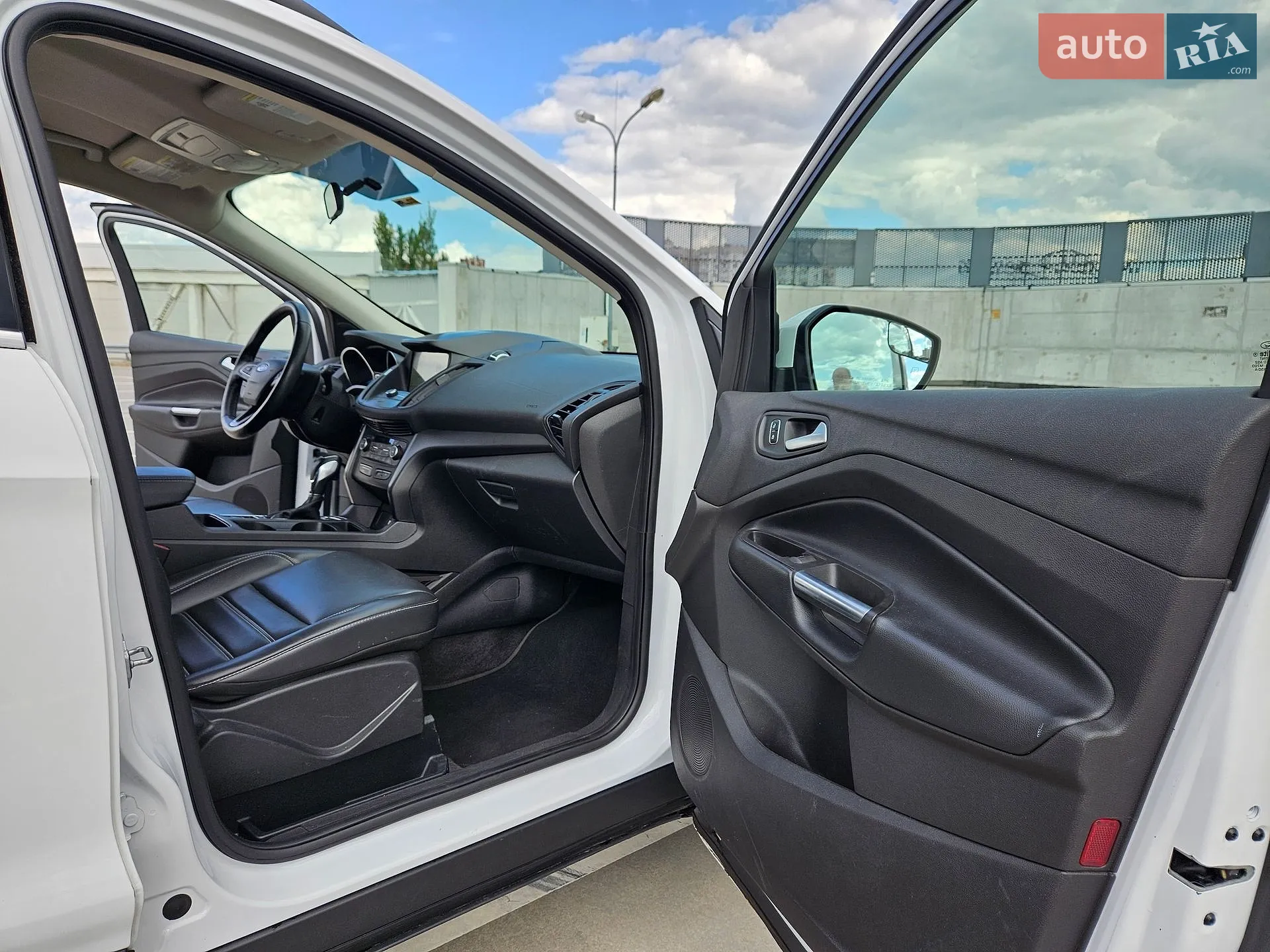 2019 Ford Escape - мініатюра 19