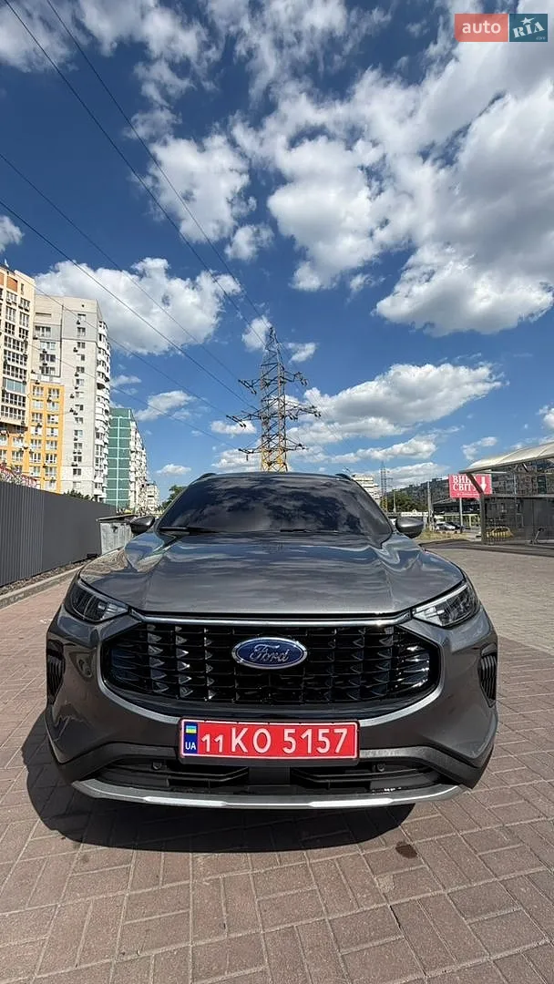 2025 Ford Escape - фото 1
