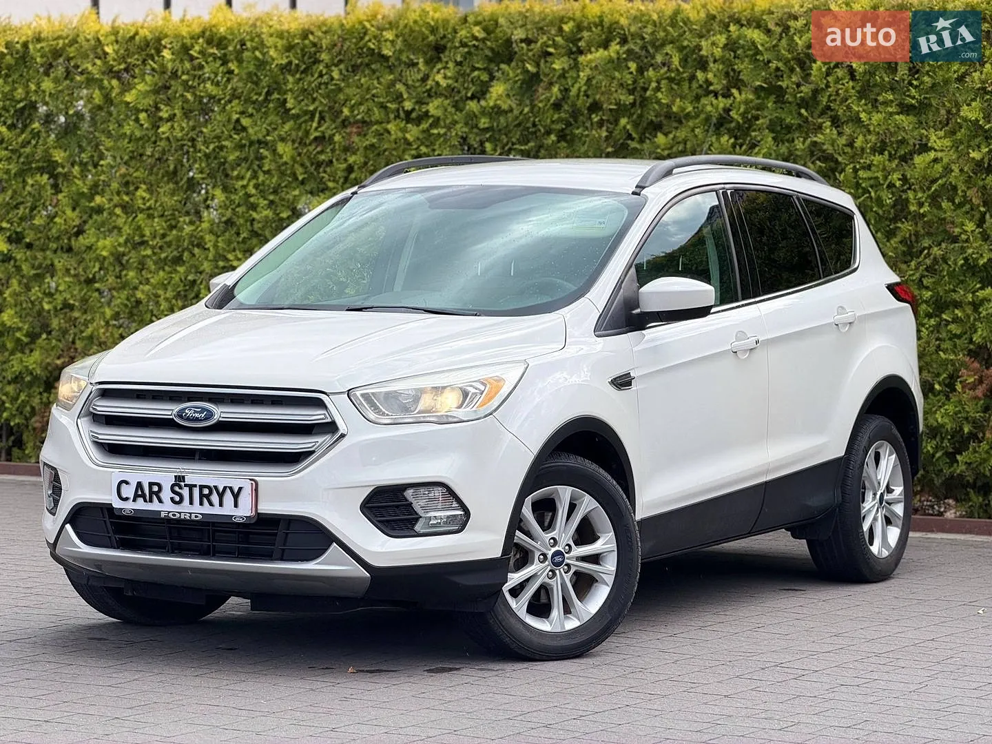 2019 Ford Escape - мініатюра 2