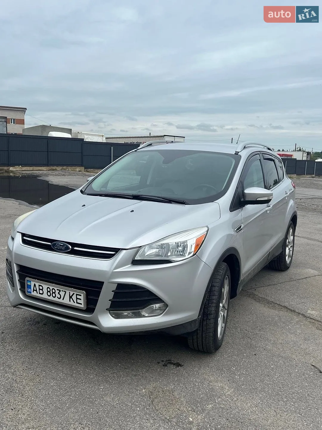 2015 Ford Escape - фото 1