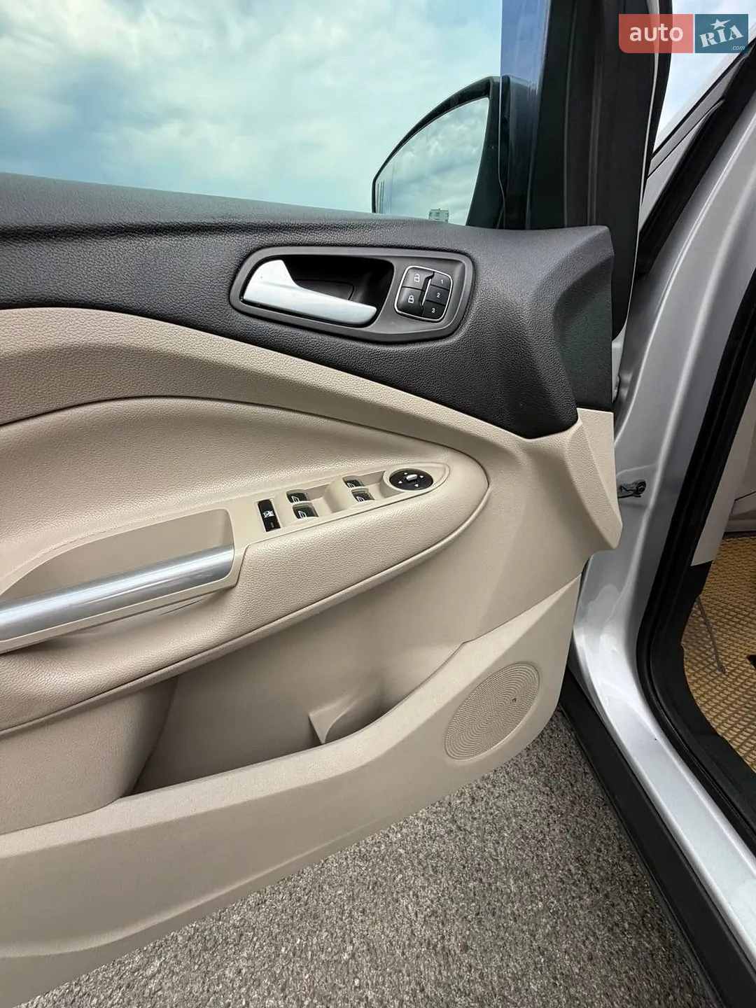 2015 Ford Escape - мініатюра 28