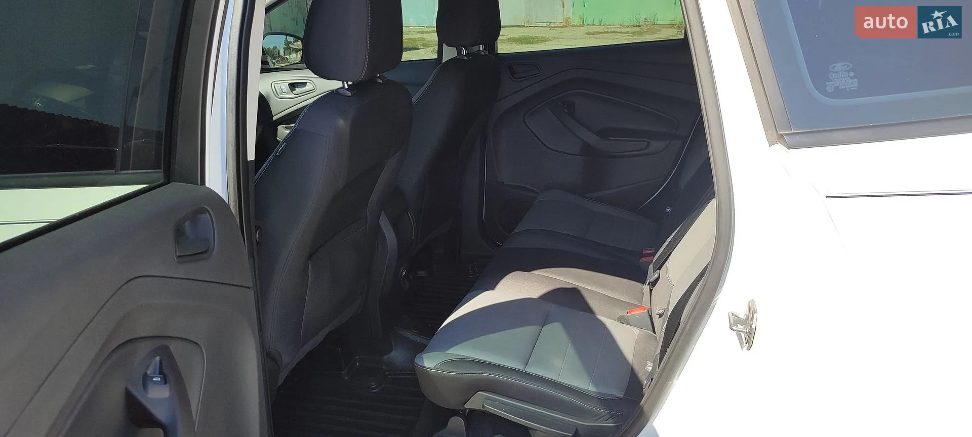2016 Ford Escape - мініатюра 21