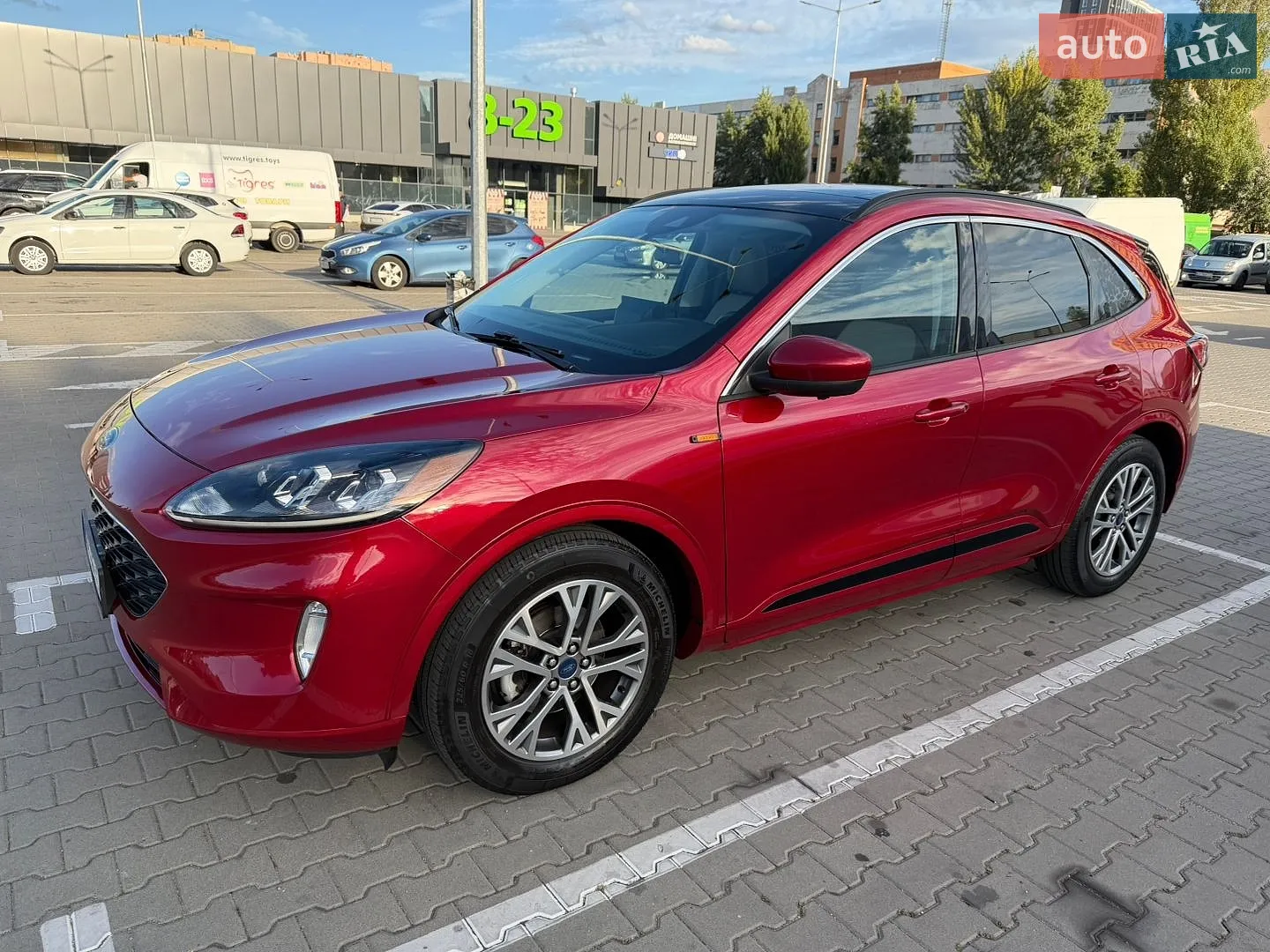 2022 Ford Escape - фото 1