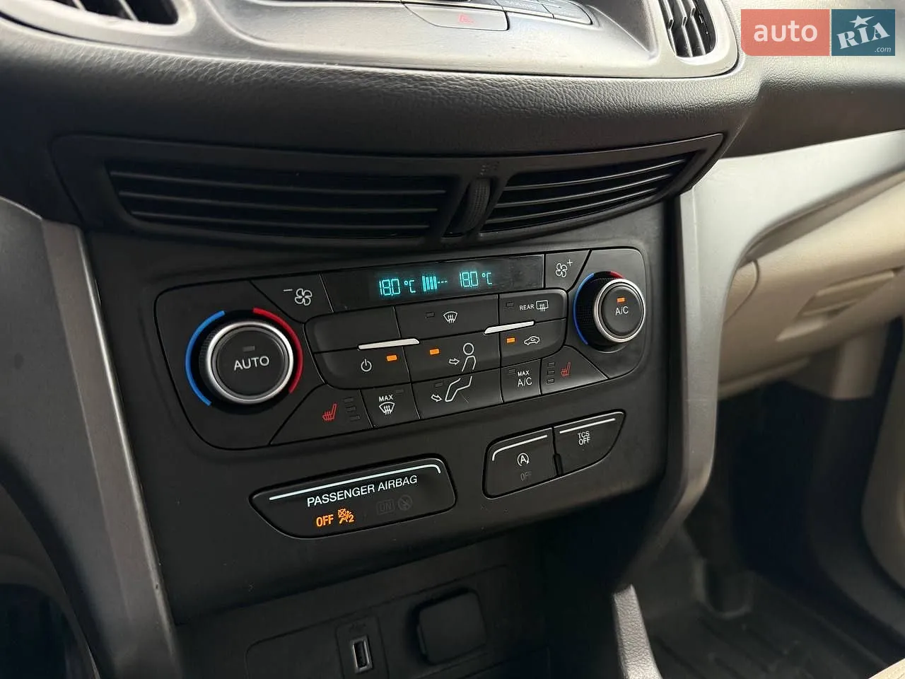 2018 Ford Escape - мініатюра 28