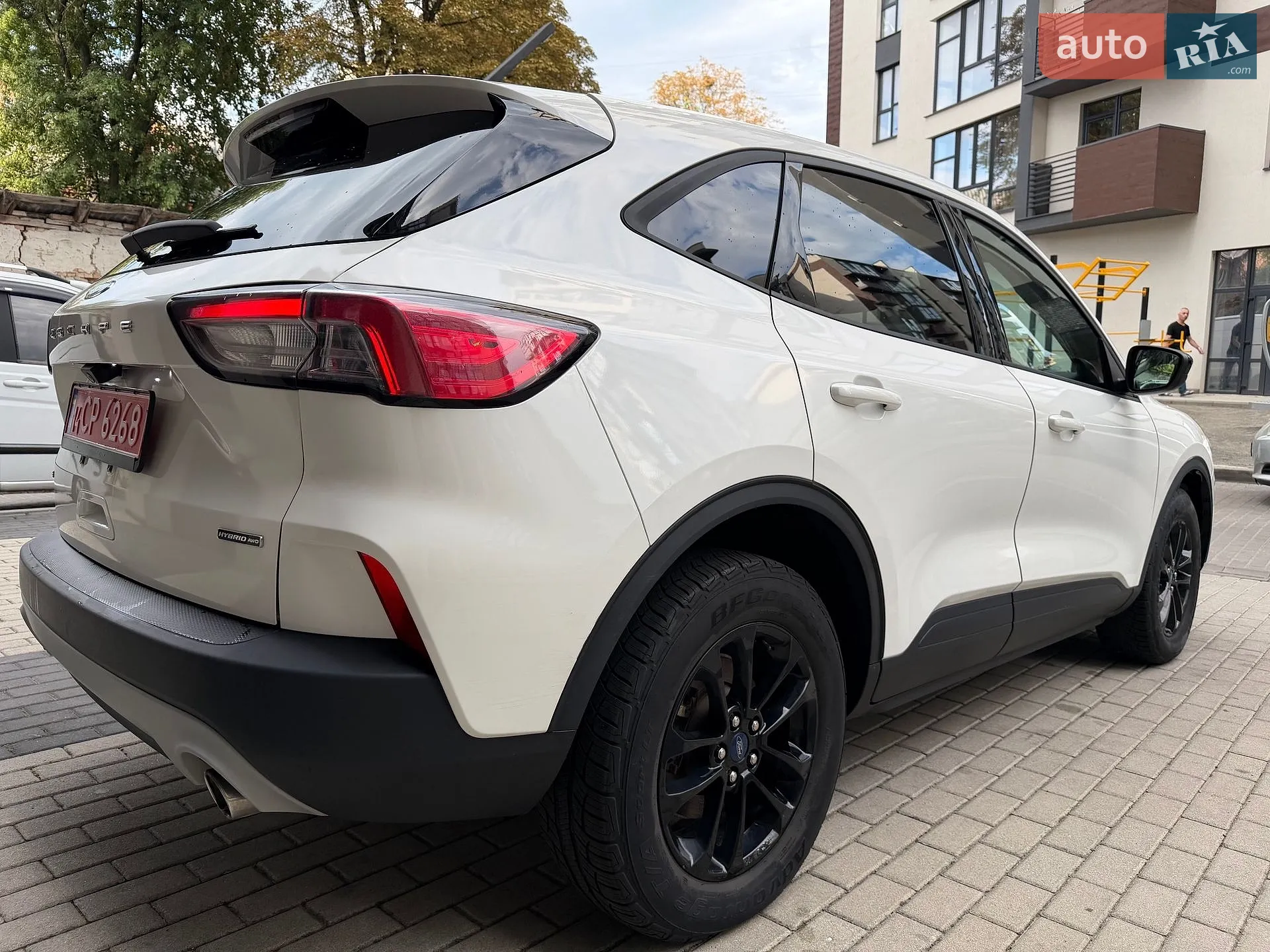 2020 Ford Escape - мініатюра 12