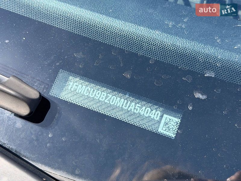 Позашляховик / Кросовер Ford Escape 2021 в Рівному