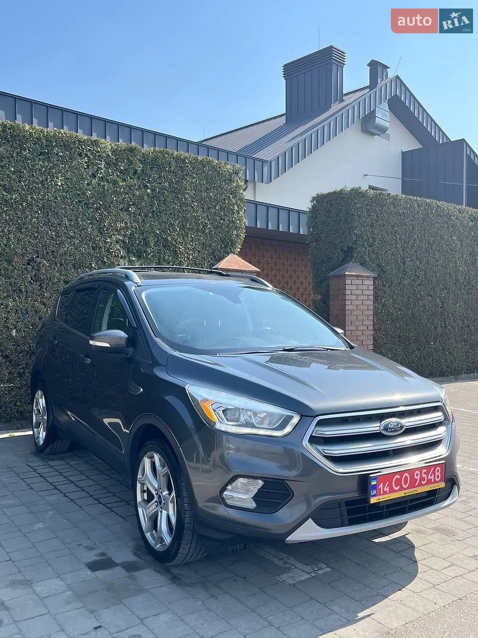 2017 Ford Escape - фото 1