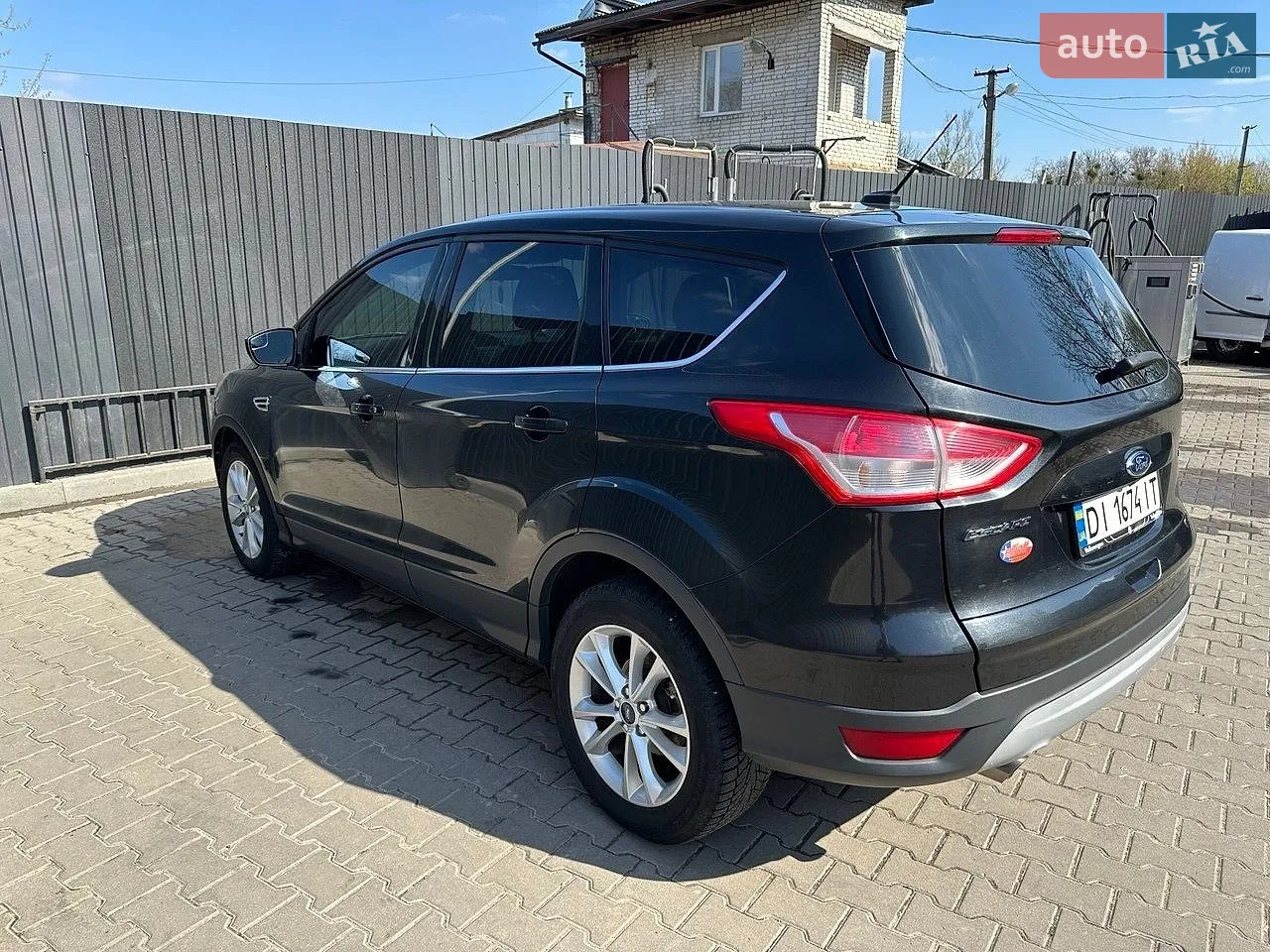 2015 Ford Escape - фото 1